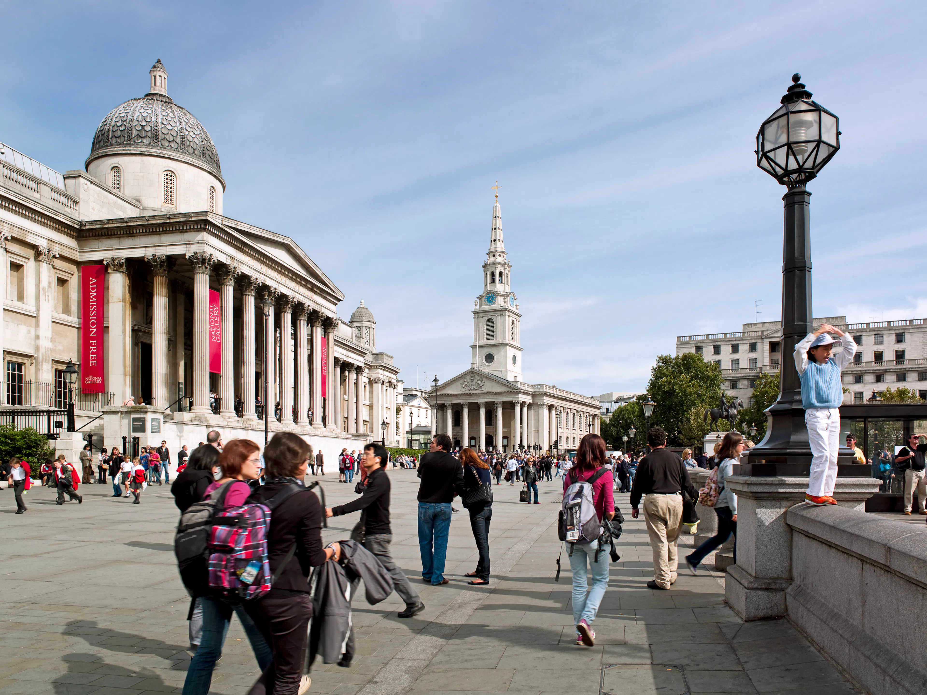 Foster + Partners — 19