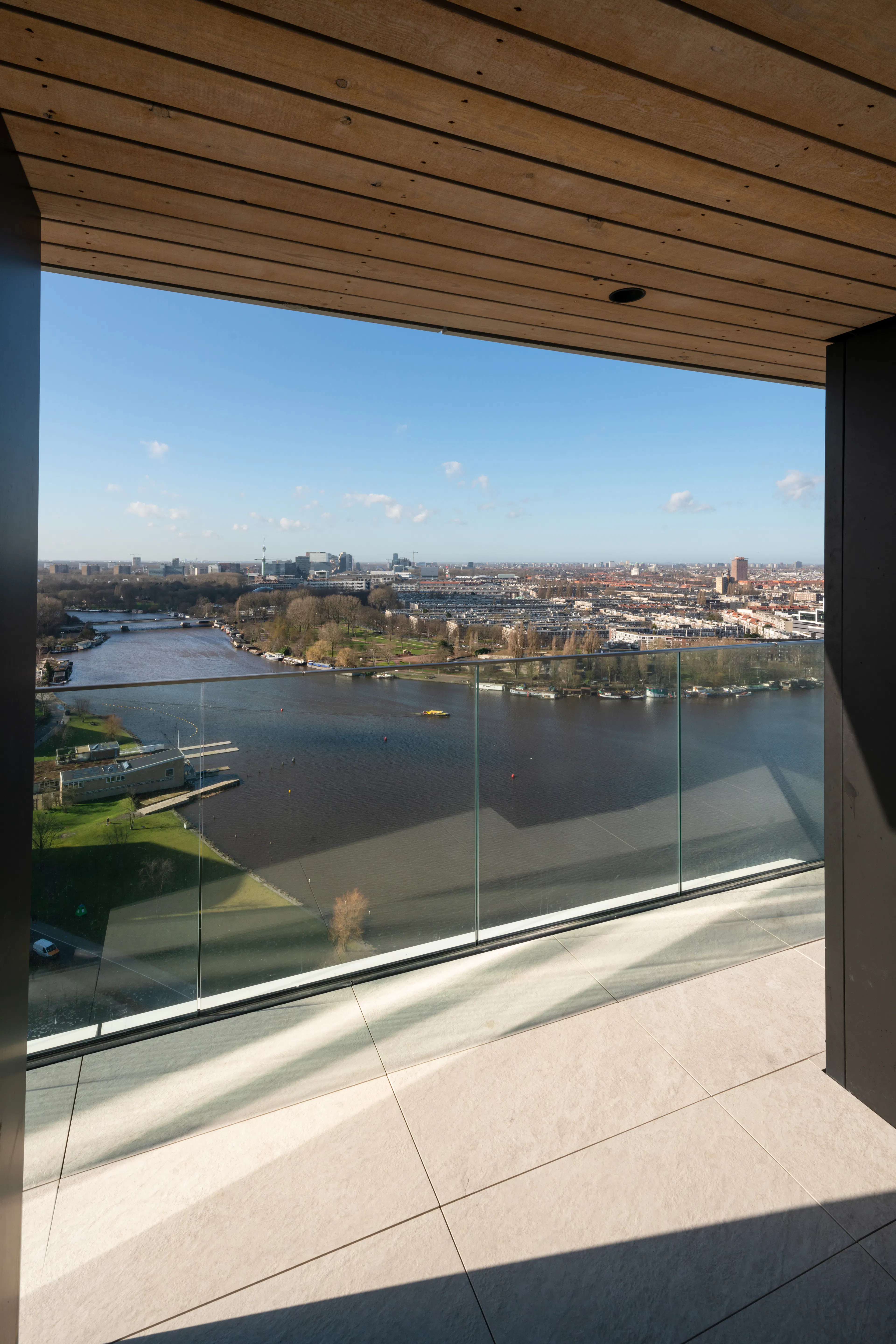 HAUT Amsterdam — 12