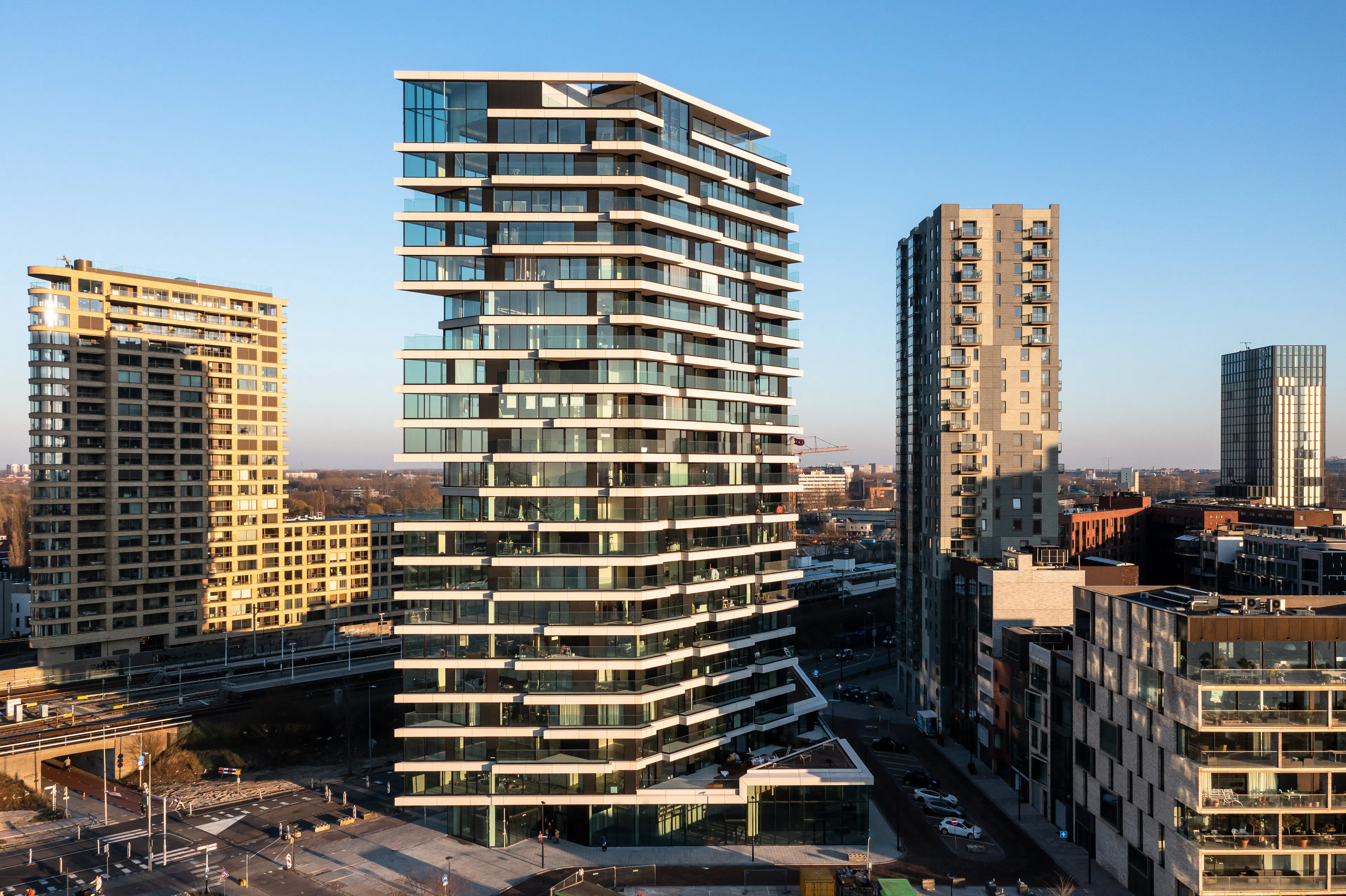 HAUT Amsterdam — 13