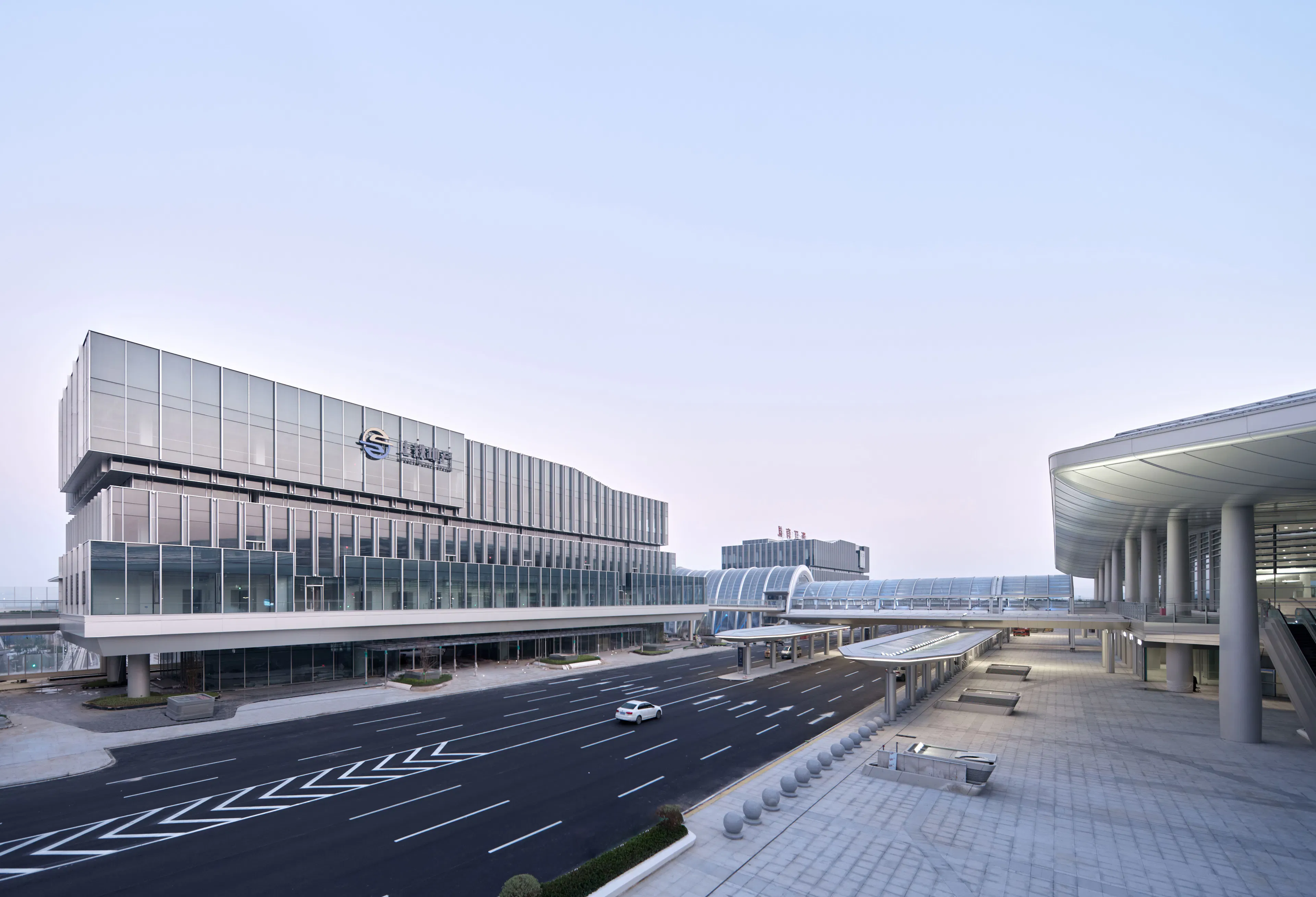 Hangzhouxi Railway Station — 8