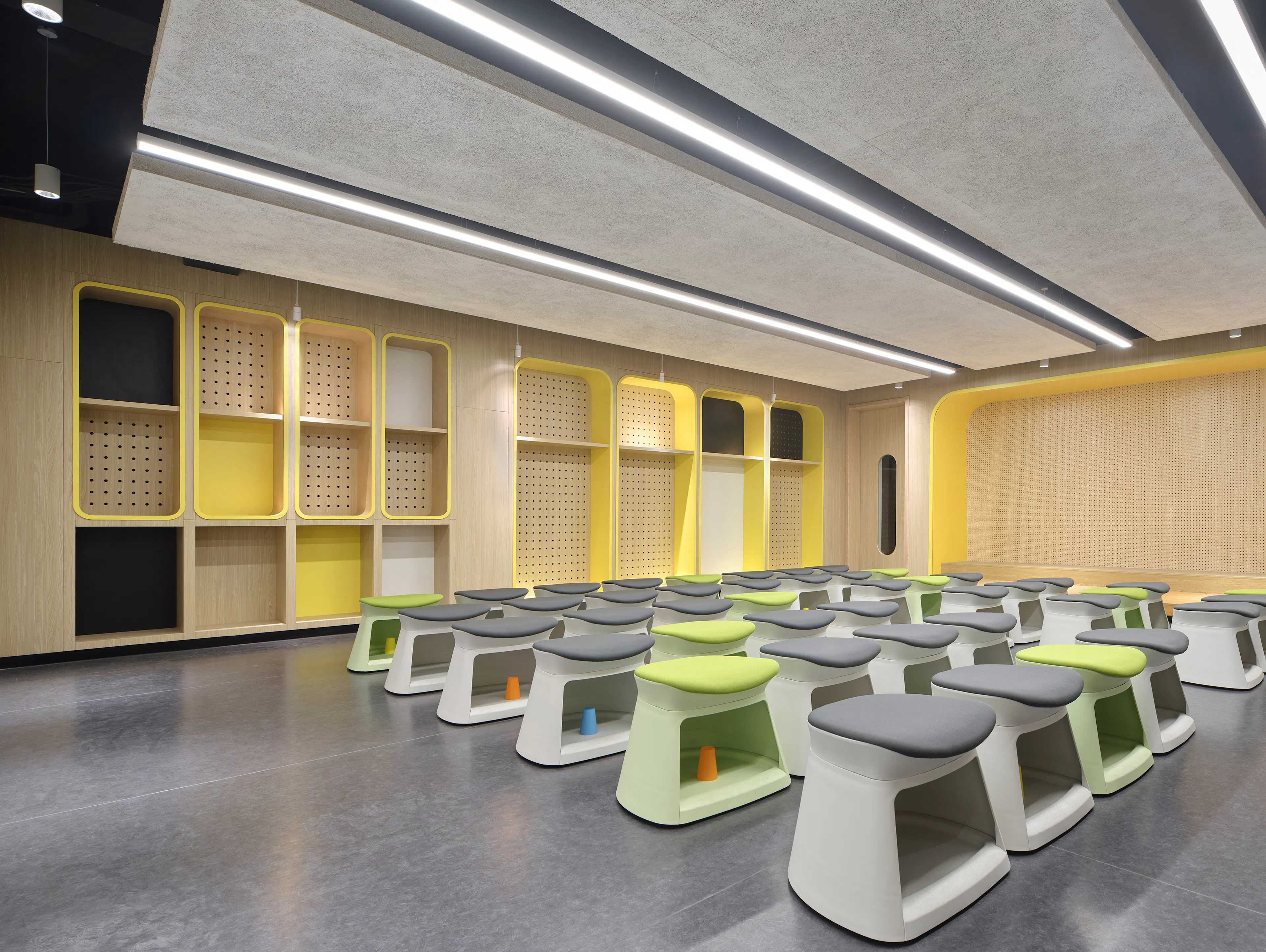 Jinshan No.2 Experimental Primary School — 7