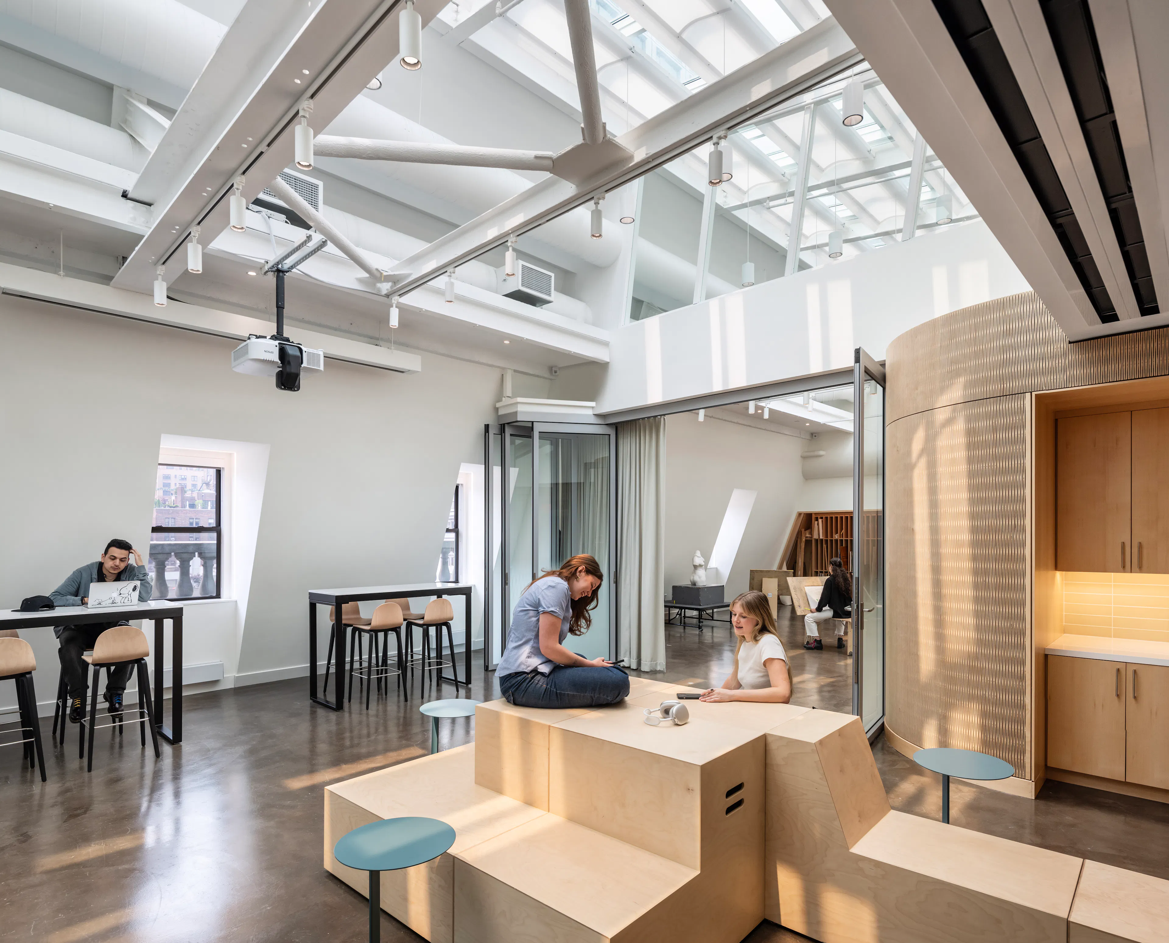 Marymount Manhattan College: The Judith Mara Carson Center for Visual Arts — 12