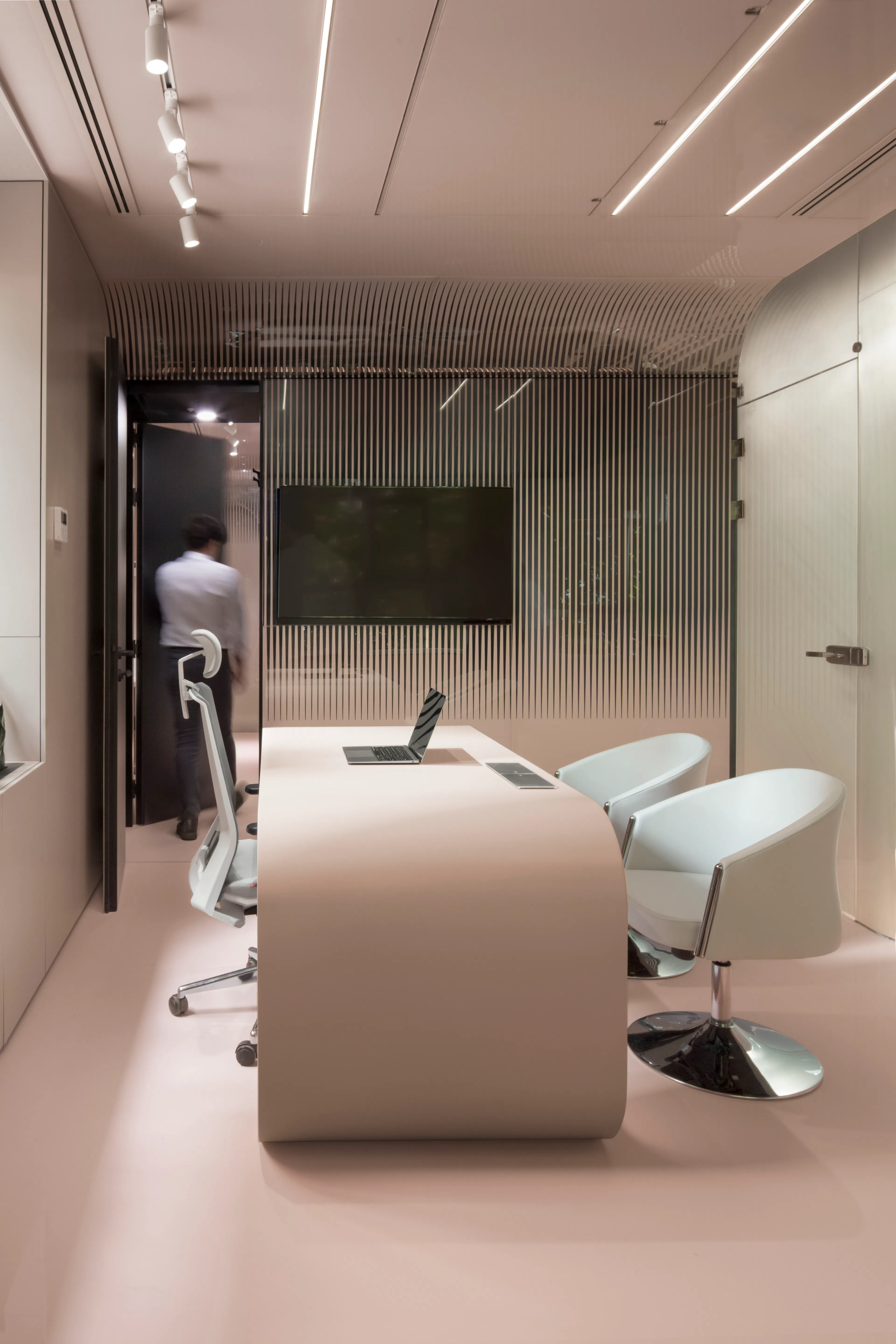 Baftar Dermatology Clinic — 20