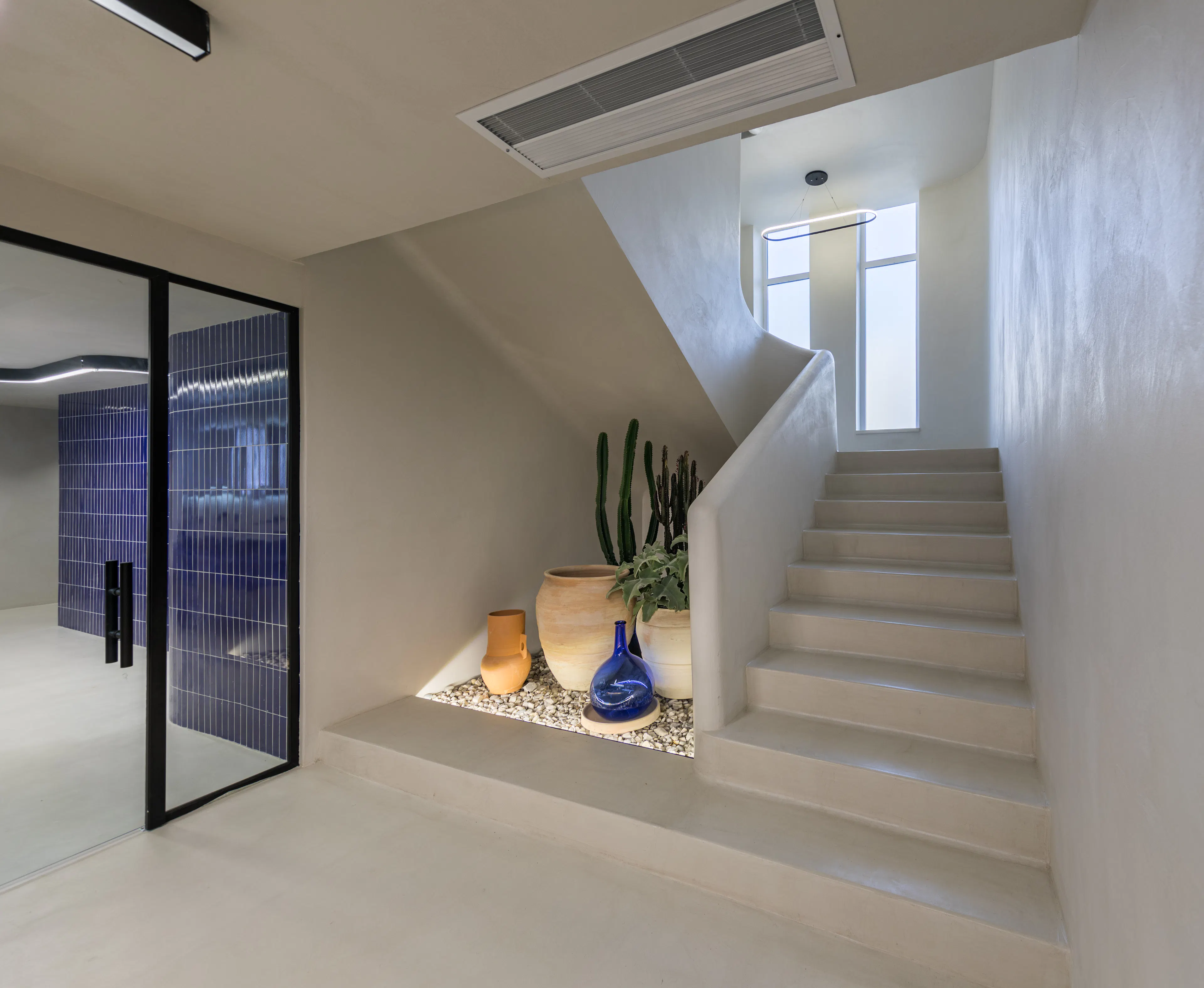 The Blue Line Apartment — 17