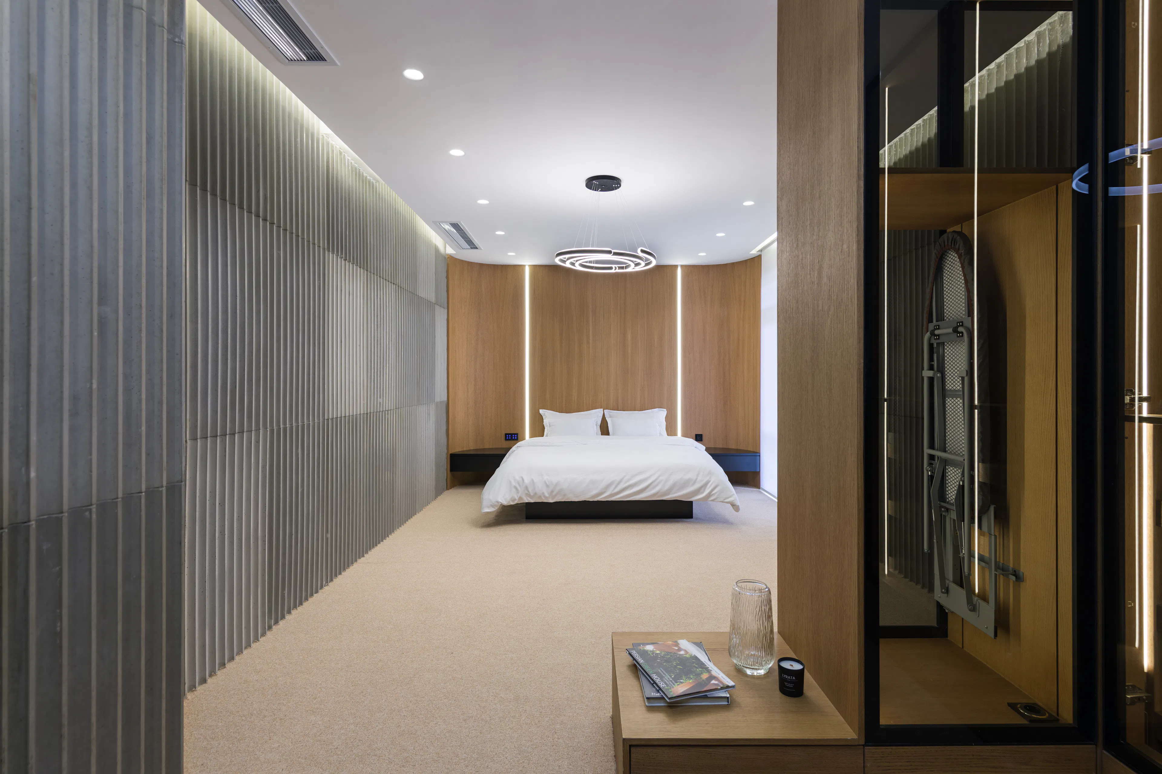 The Blue Line Apartment — 32