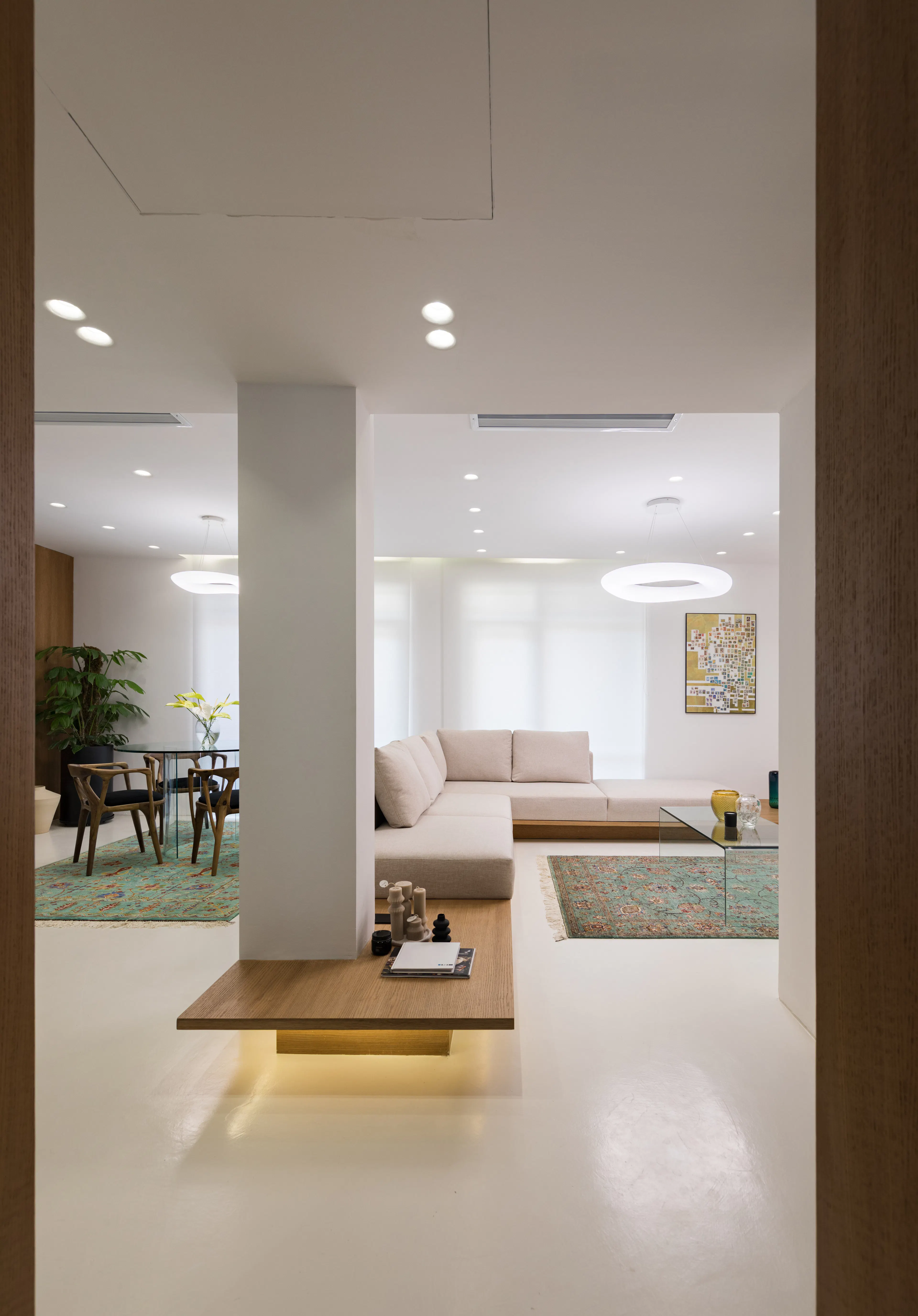 The Blue Line Apartment — 37