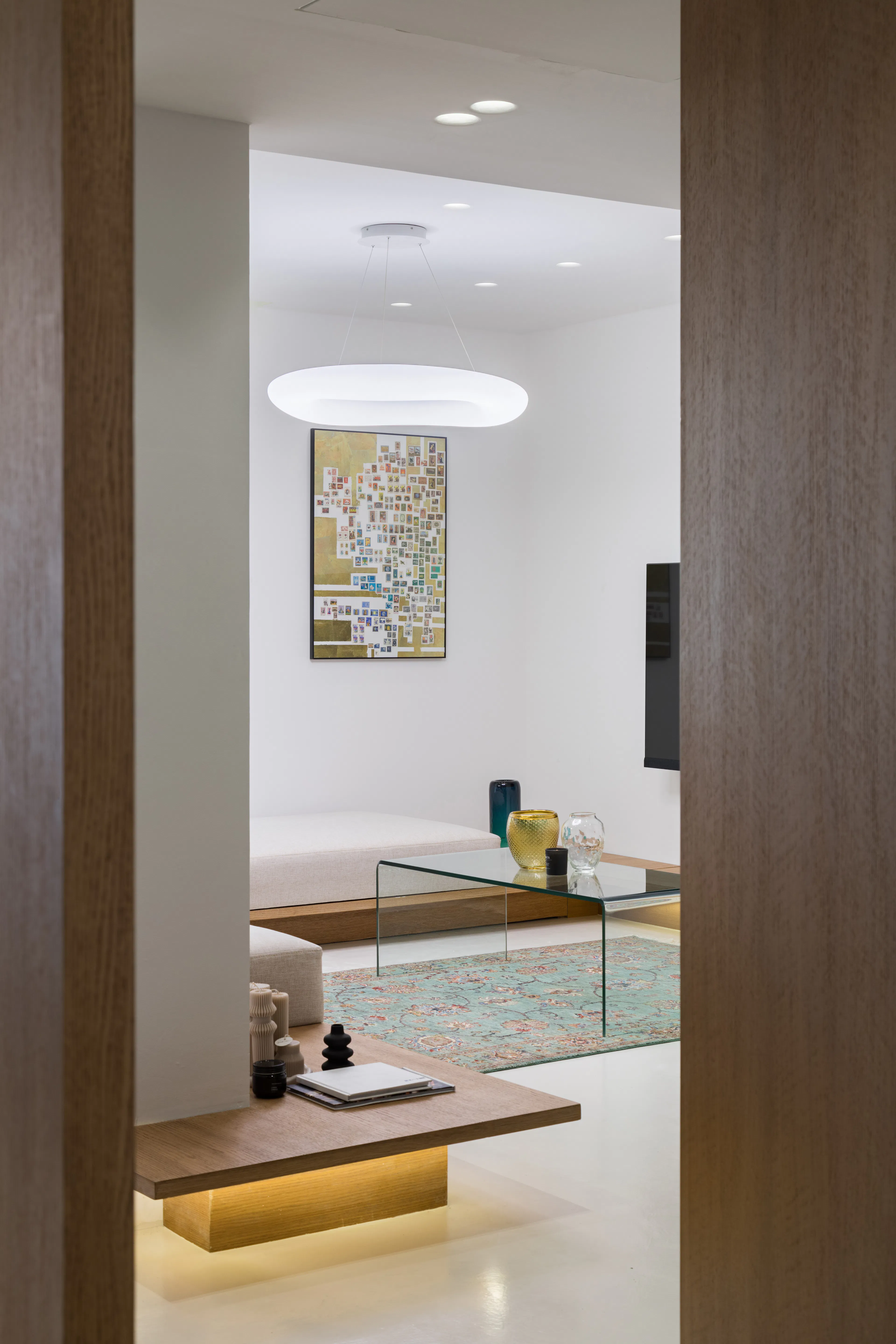 The Blue Line Apartment — 38