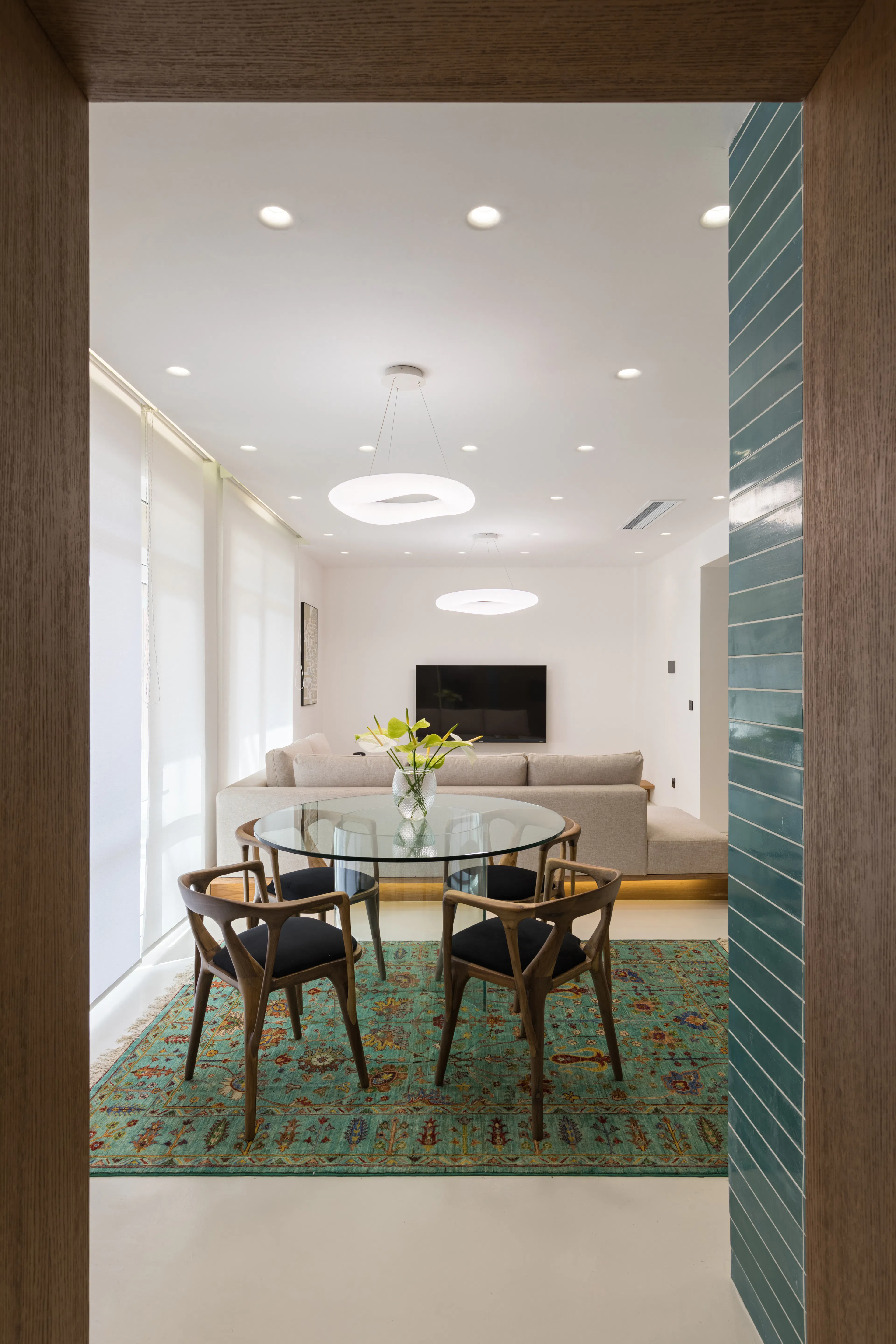 The Blue Line Apartment — 41