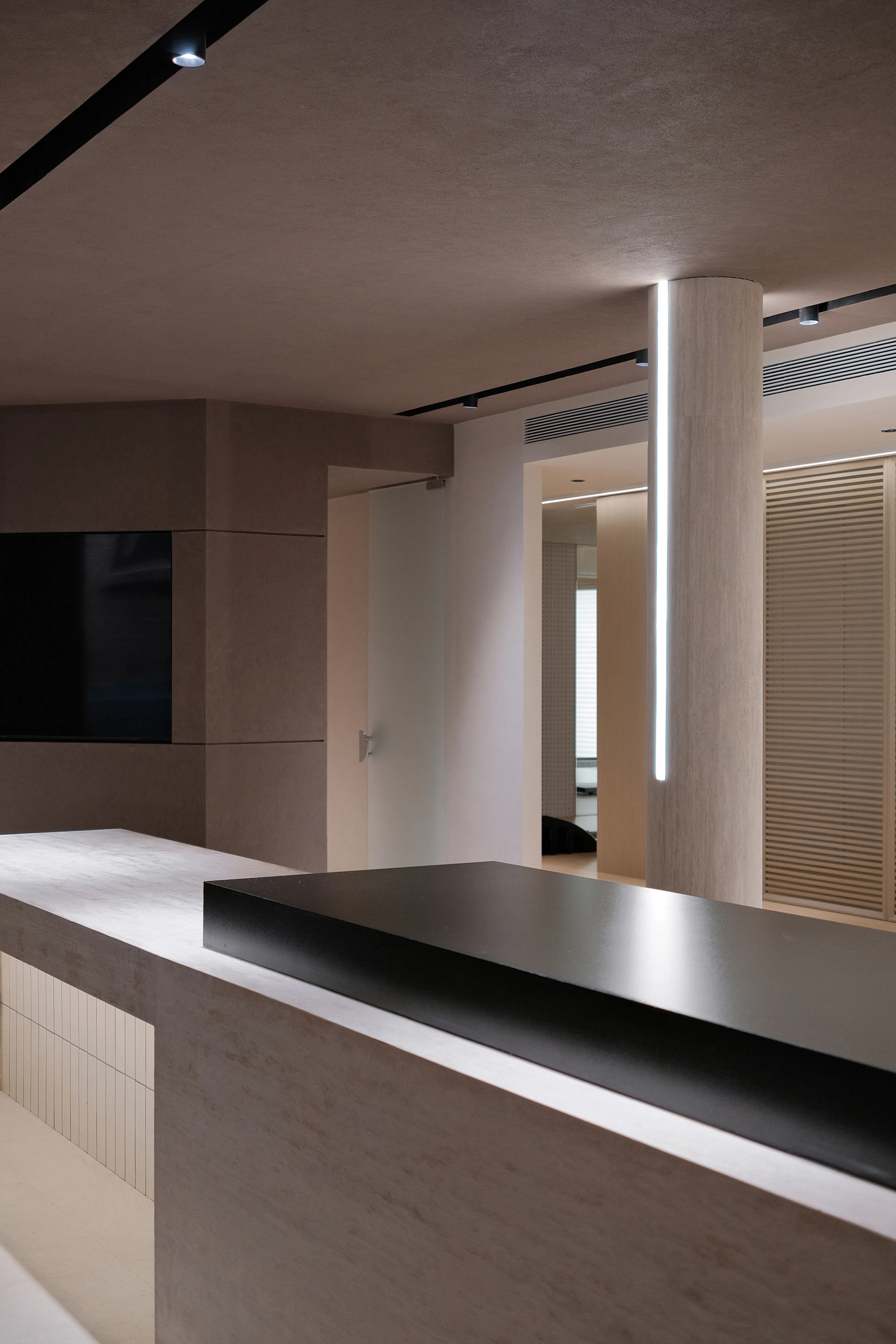 ARCH ARCH Gyrotonic Art Space — 6