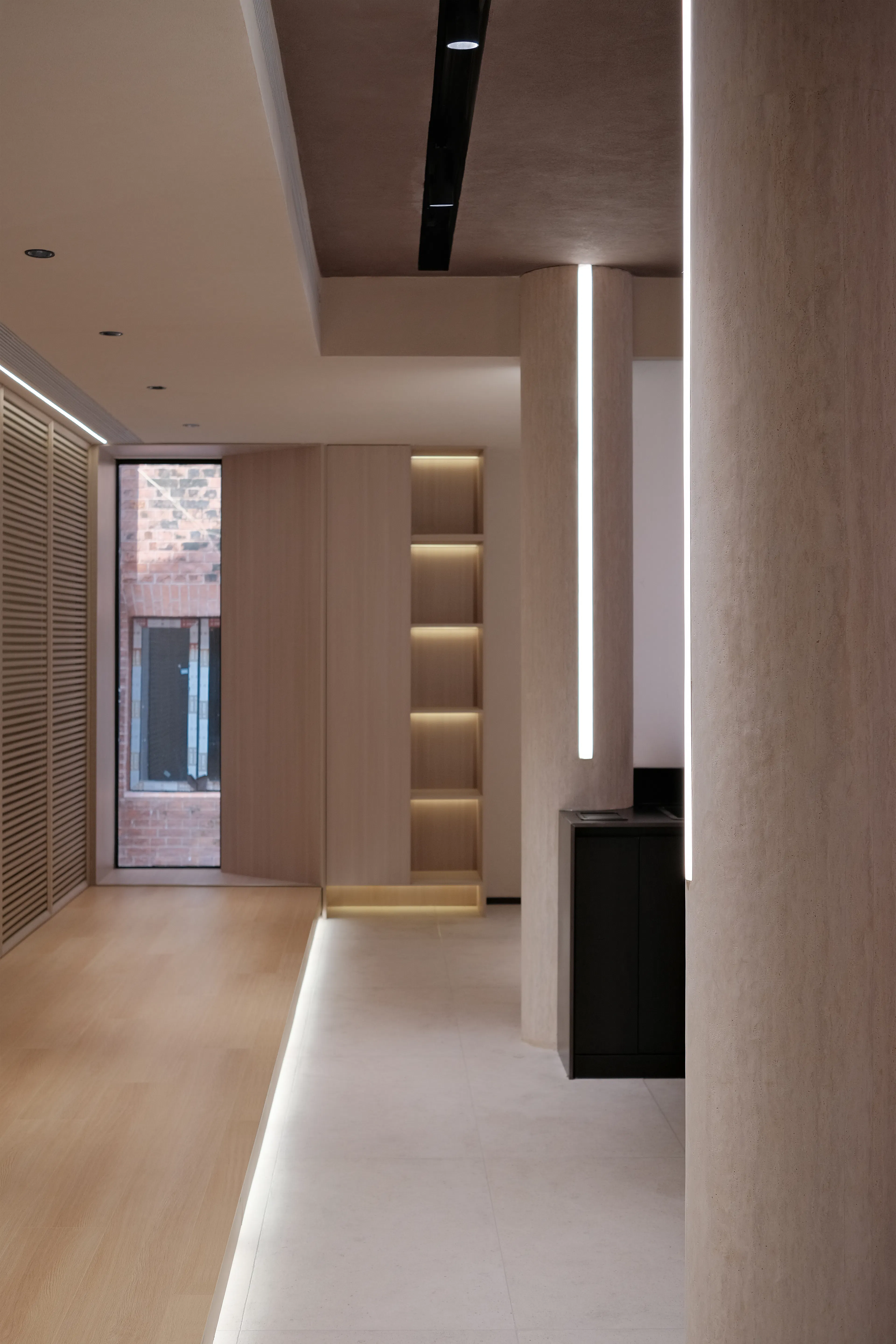 ARCH ARCH Gyrotonic Art Space — 9