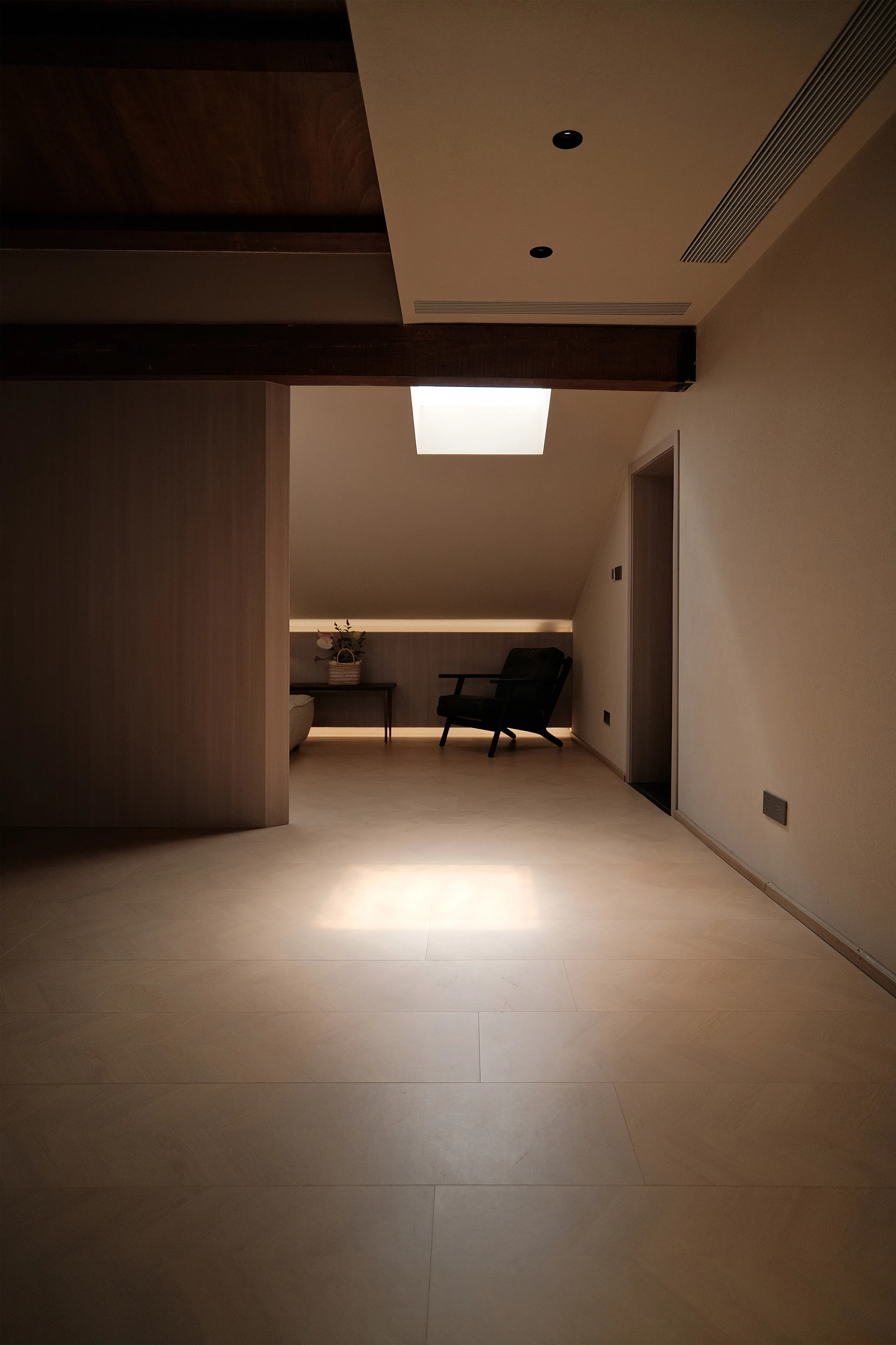 ARCH ARCH Gyrotonic Art Space — 13