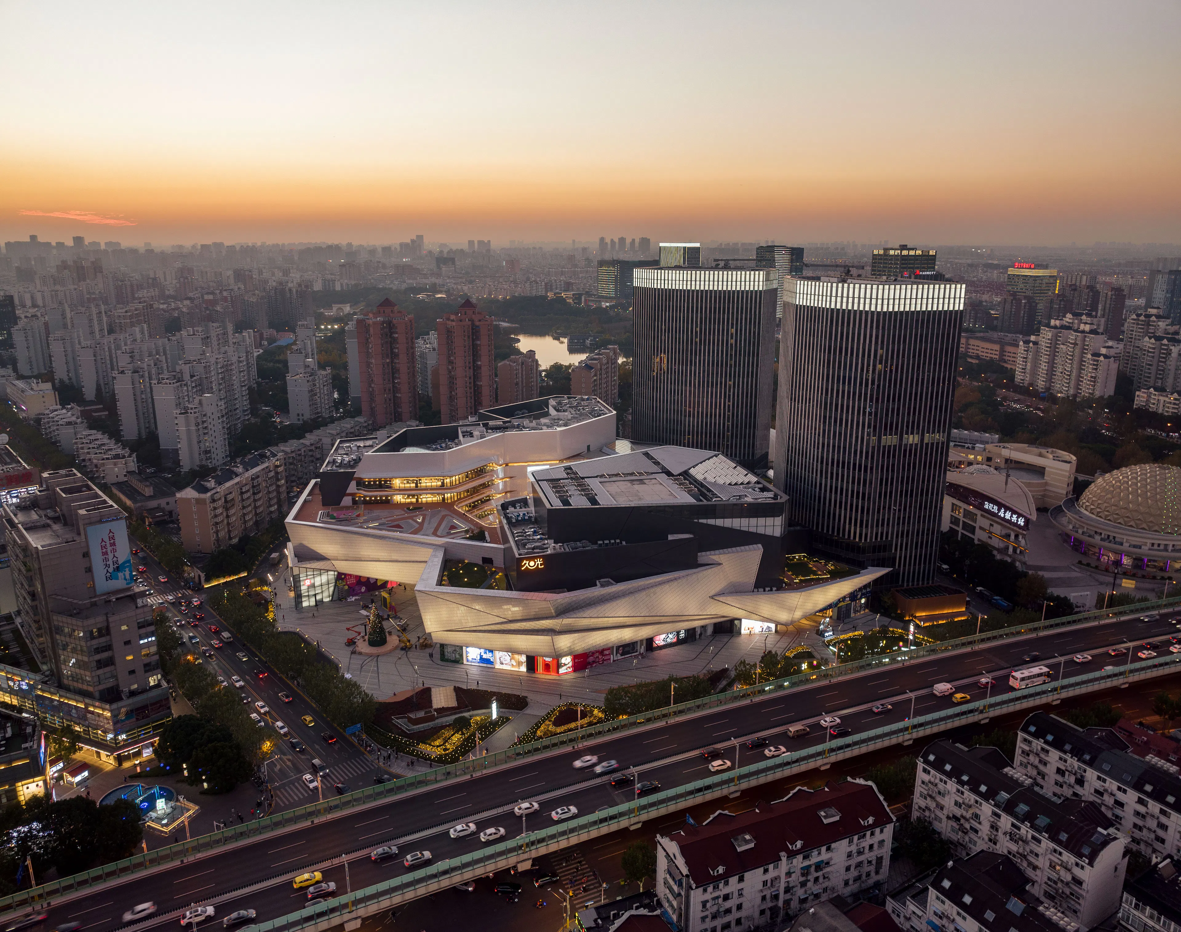 Shanghai jiuguang center — 11