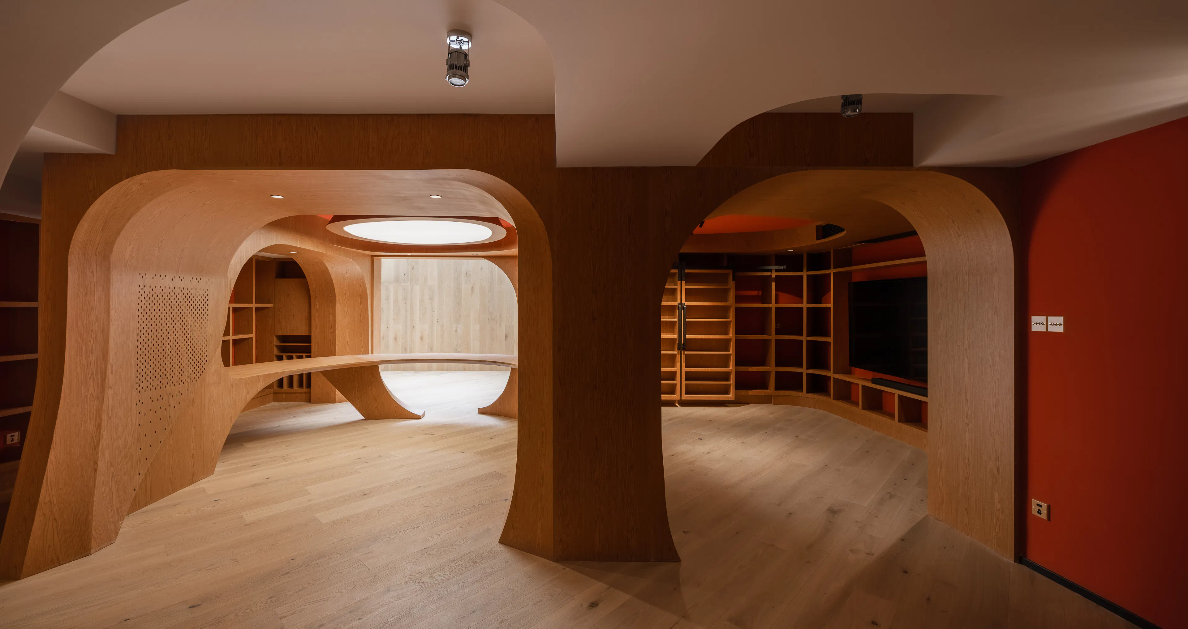 Vlogger Aguai's Home — 40