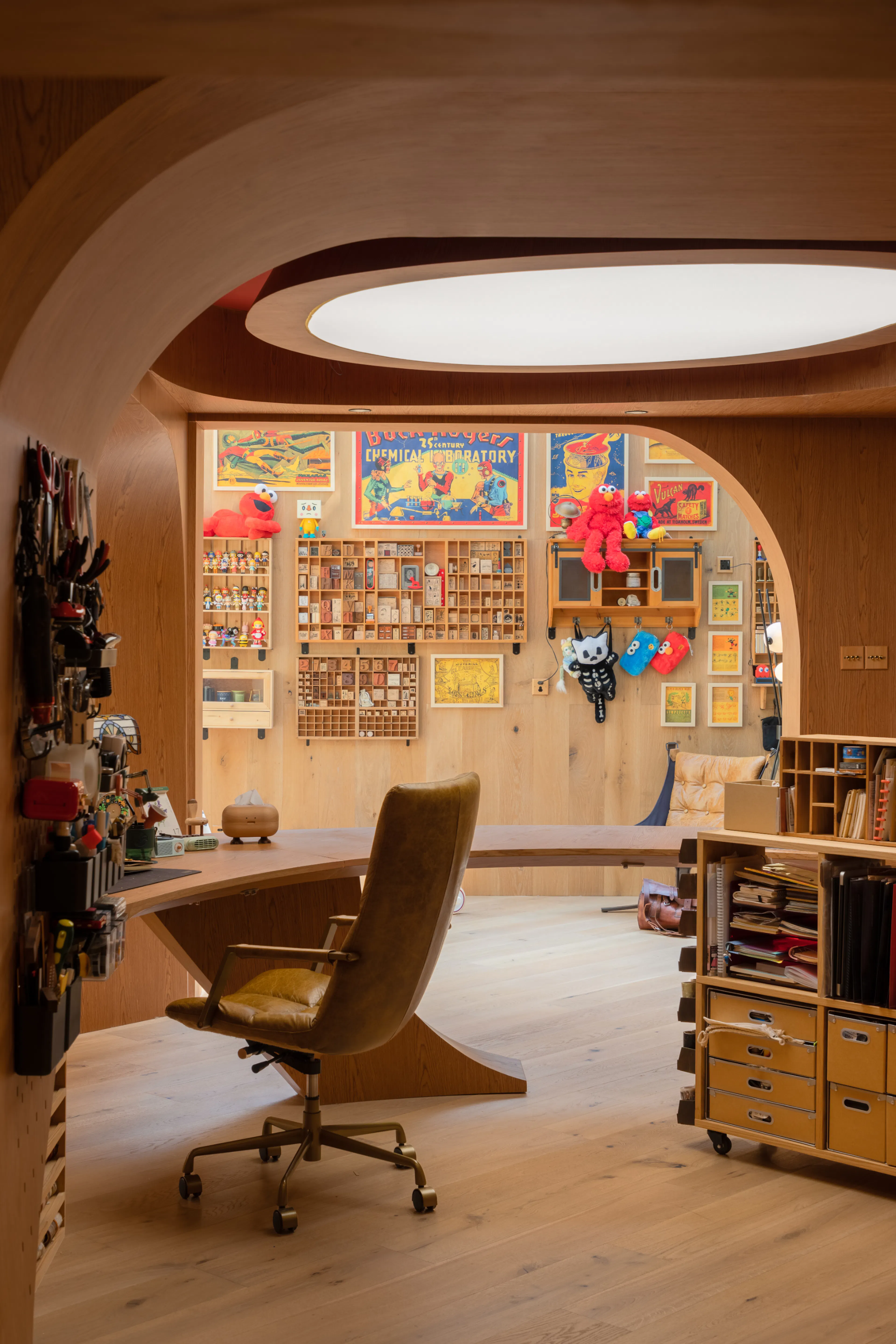 Vlogger Aguai's Home — 21