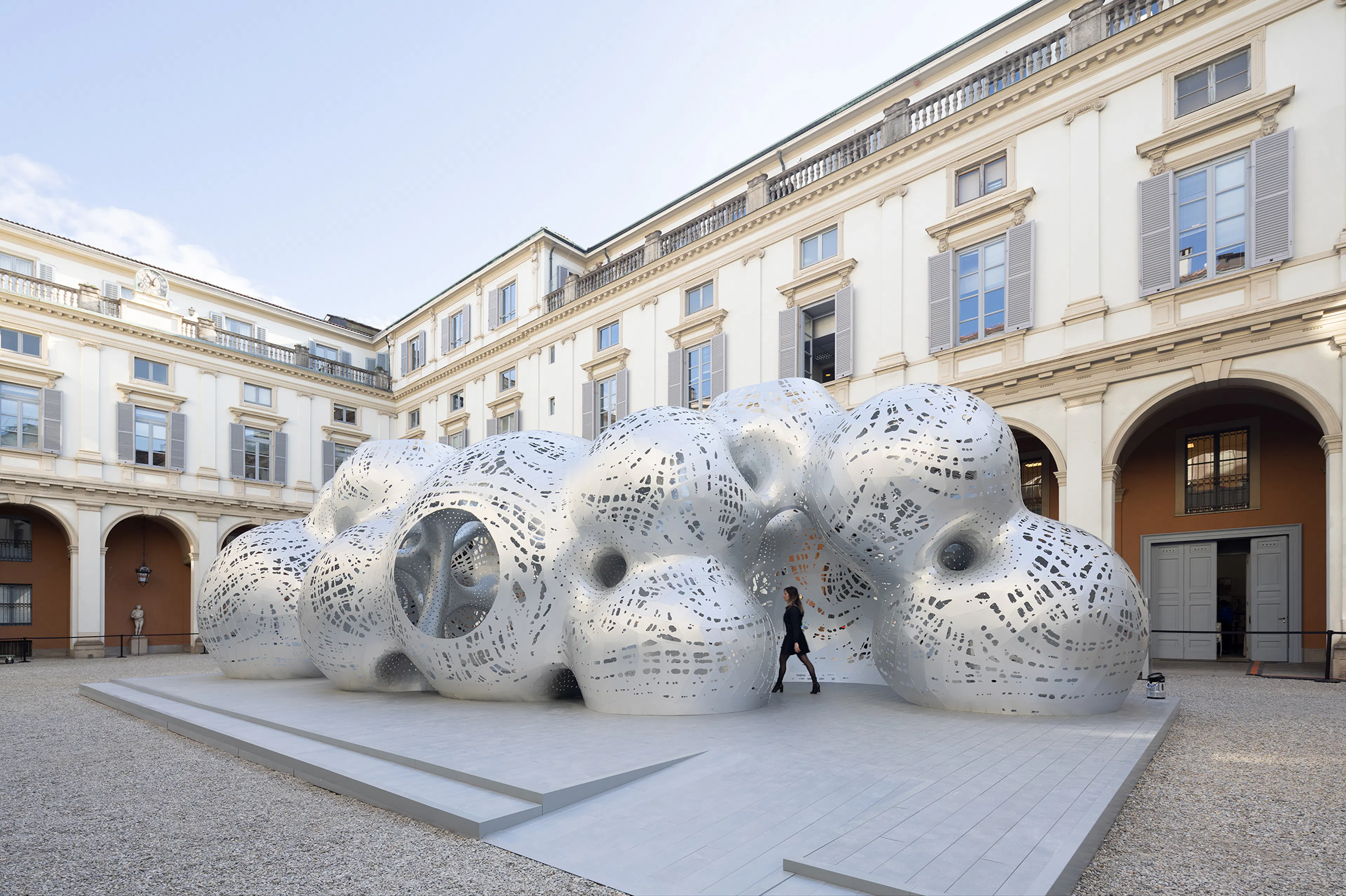 Louis Vuitton - Pavilion Nomad — 5