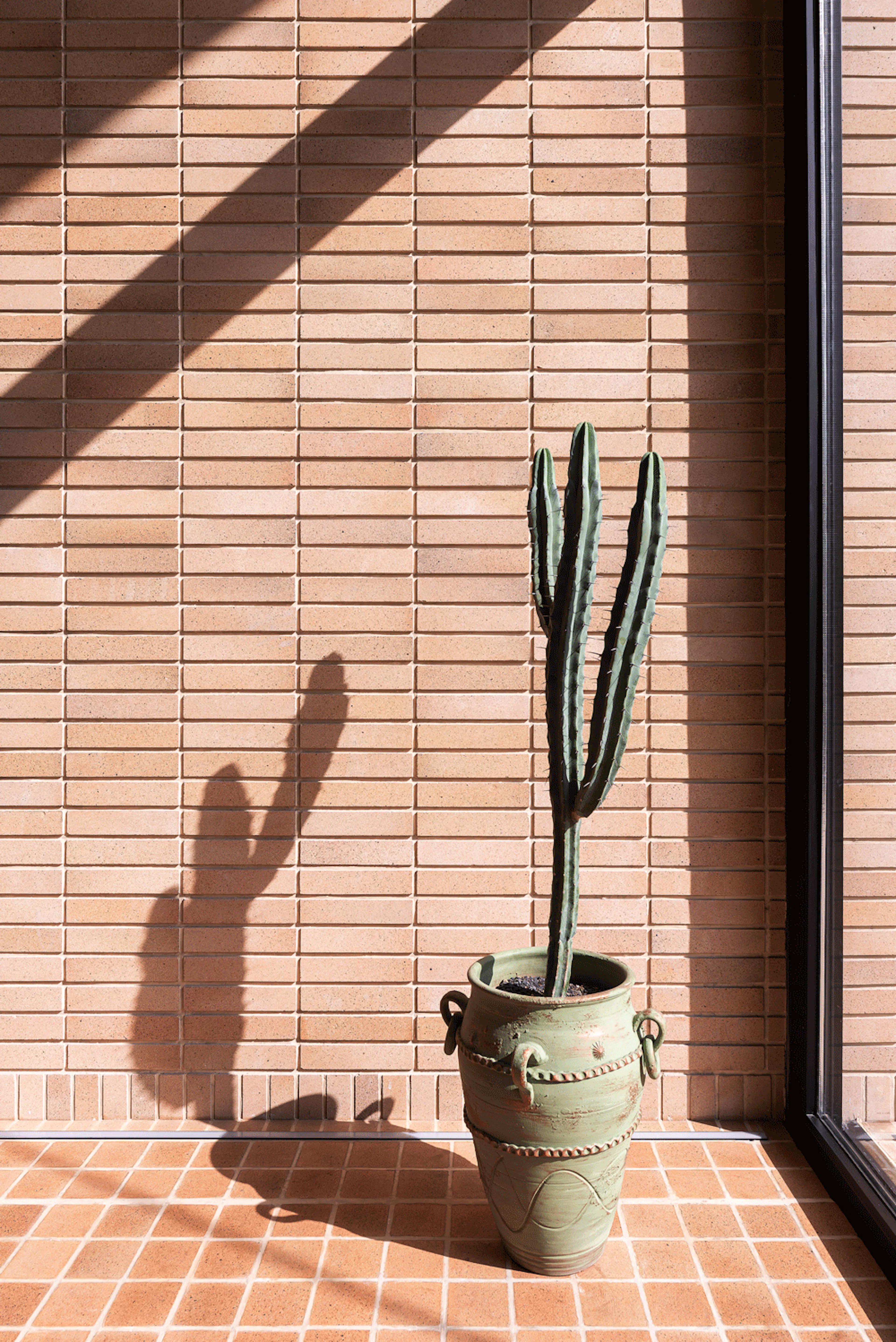 DEHKADEH IWAN — 20