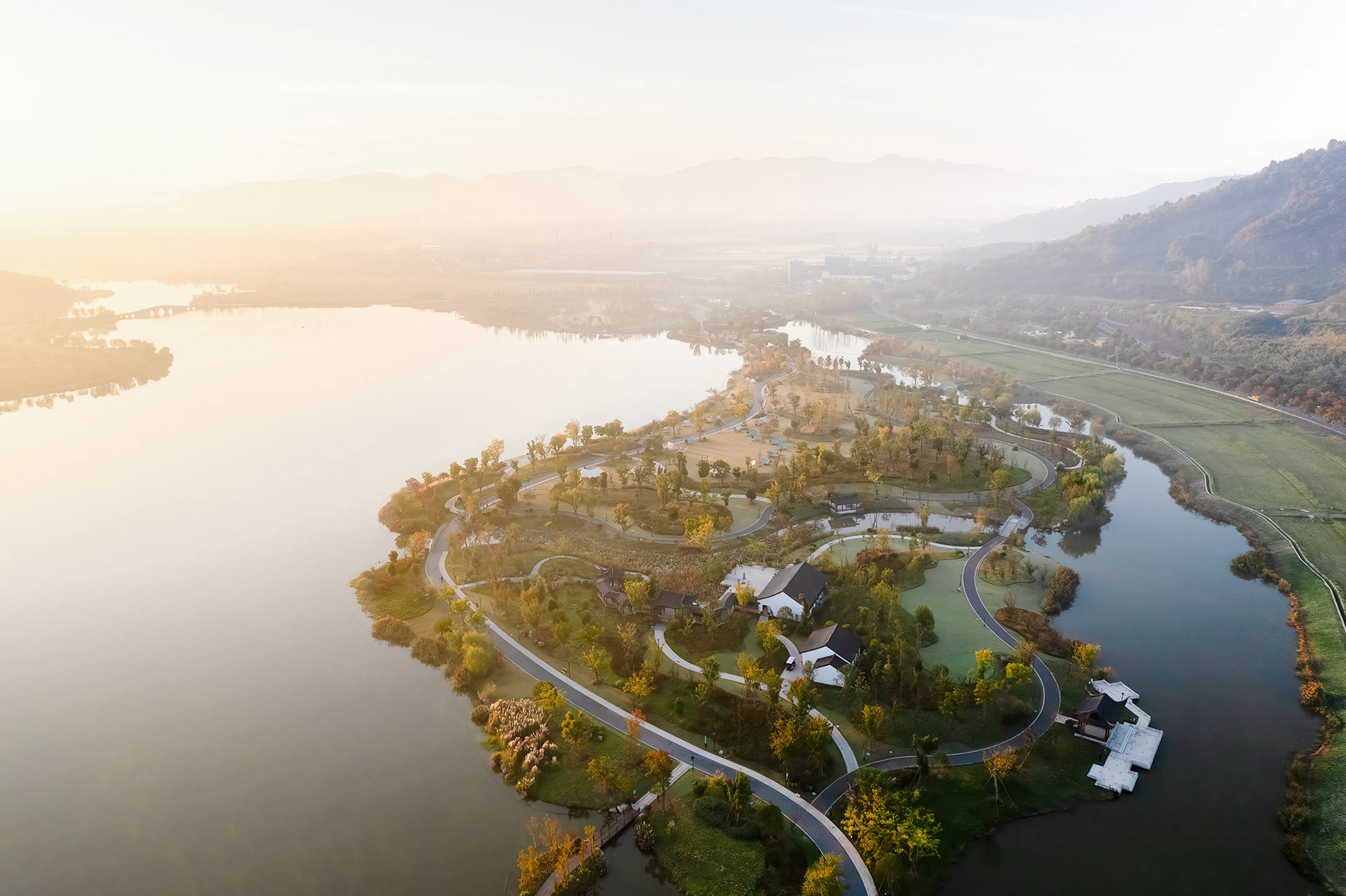 Ecological Restoration of Tongjian Lake Park — 9