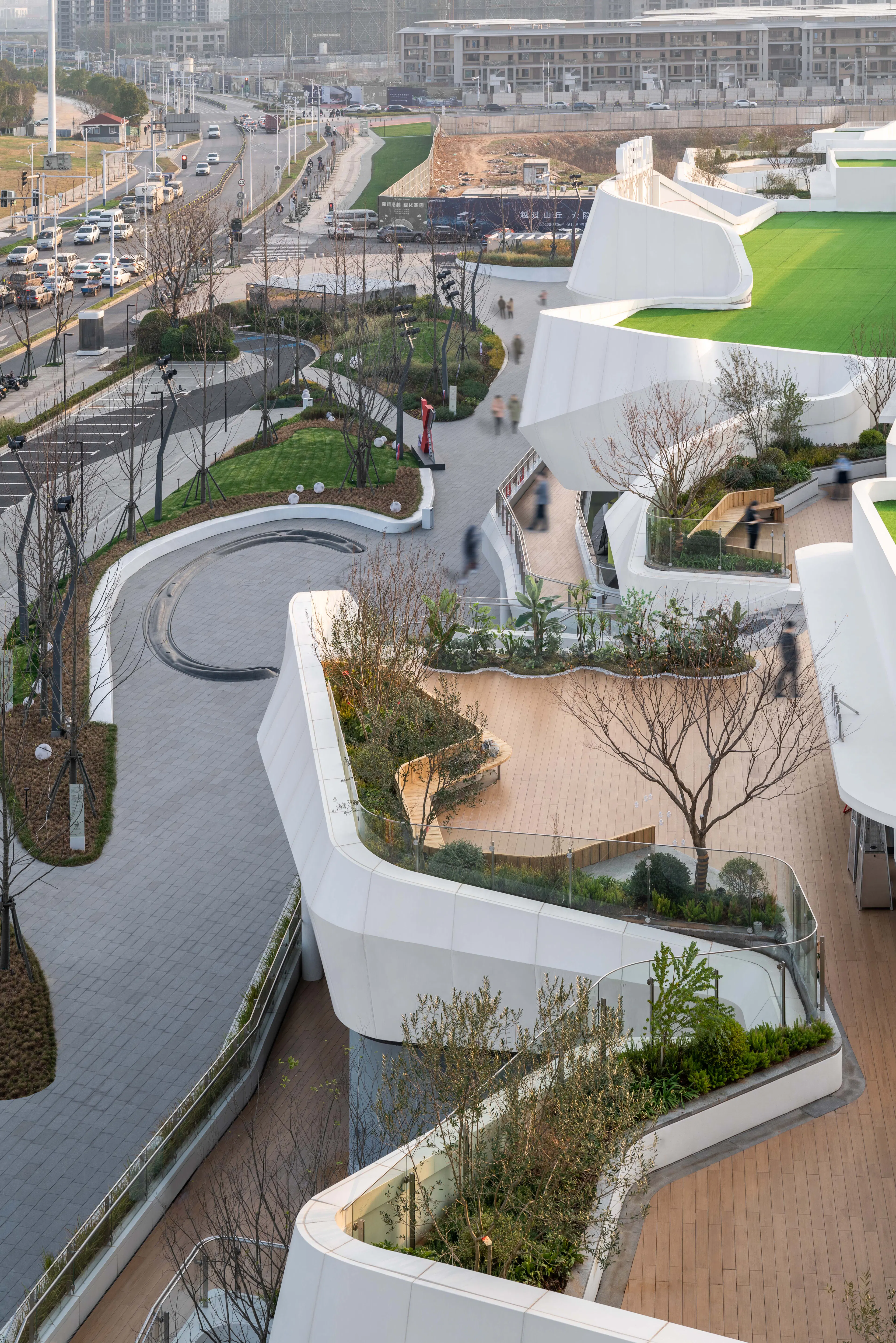 The floating pier commercial — 8