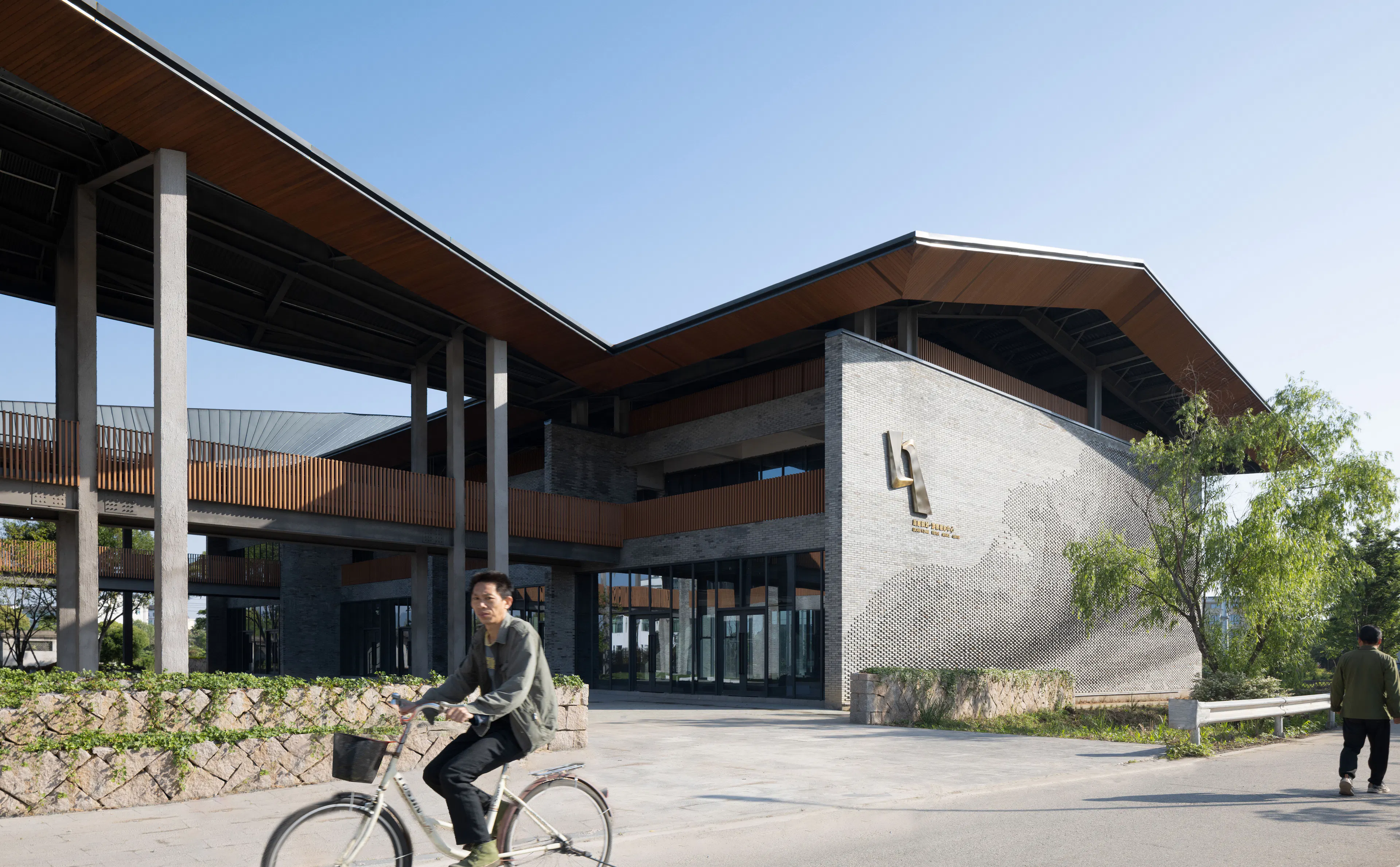 The Road Corridor Cultural Station — 6