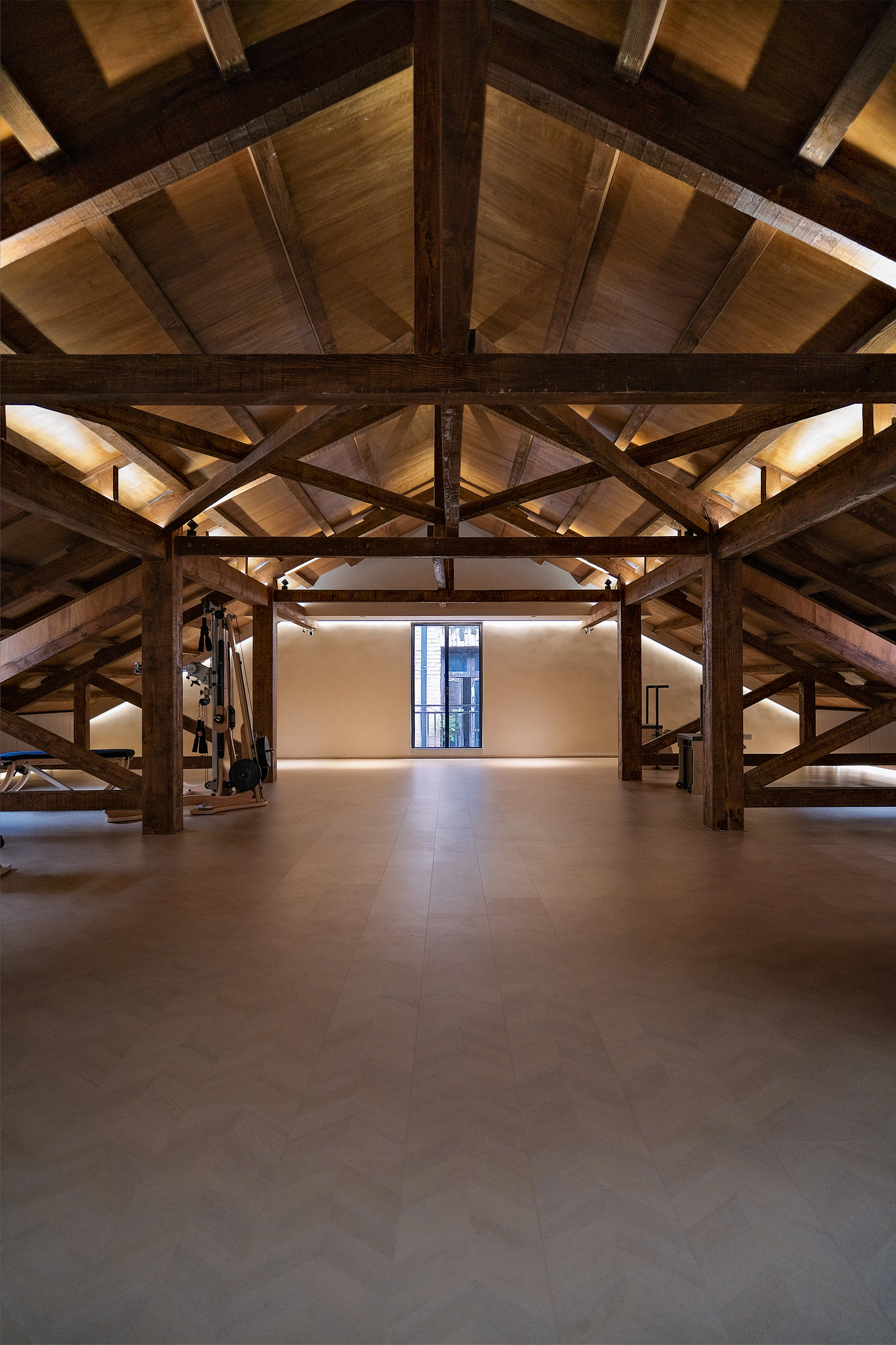 ARCH ARCH Gyrotonic Art Space — 14