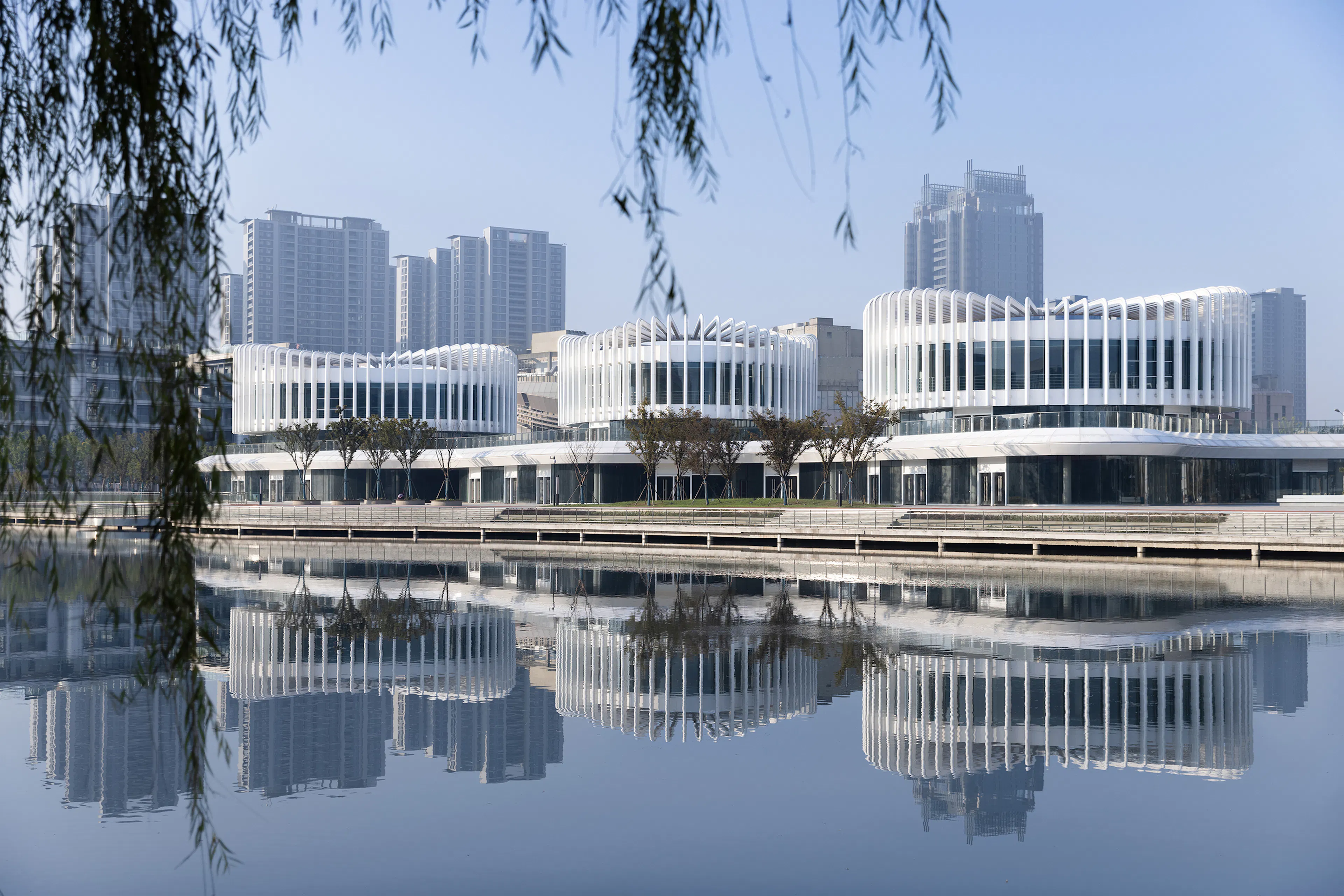 Nine Flow Riverside Art Mall — 4