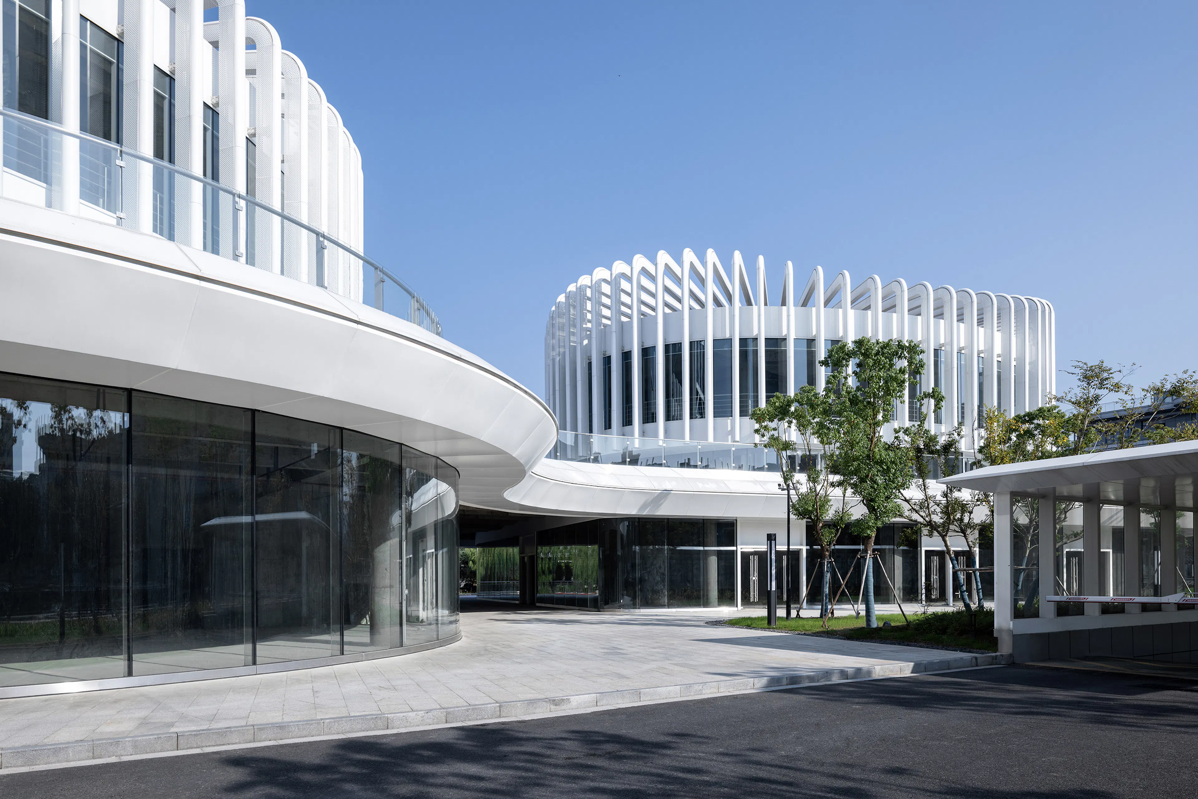 Nine Flow Riverside Art Mall — 7