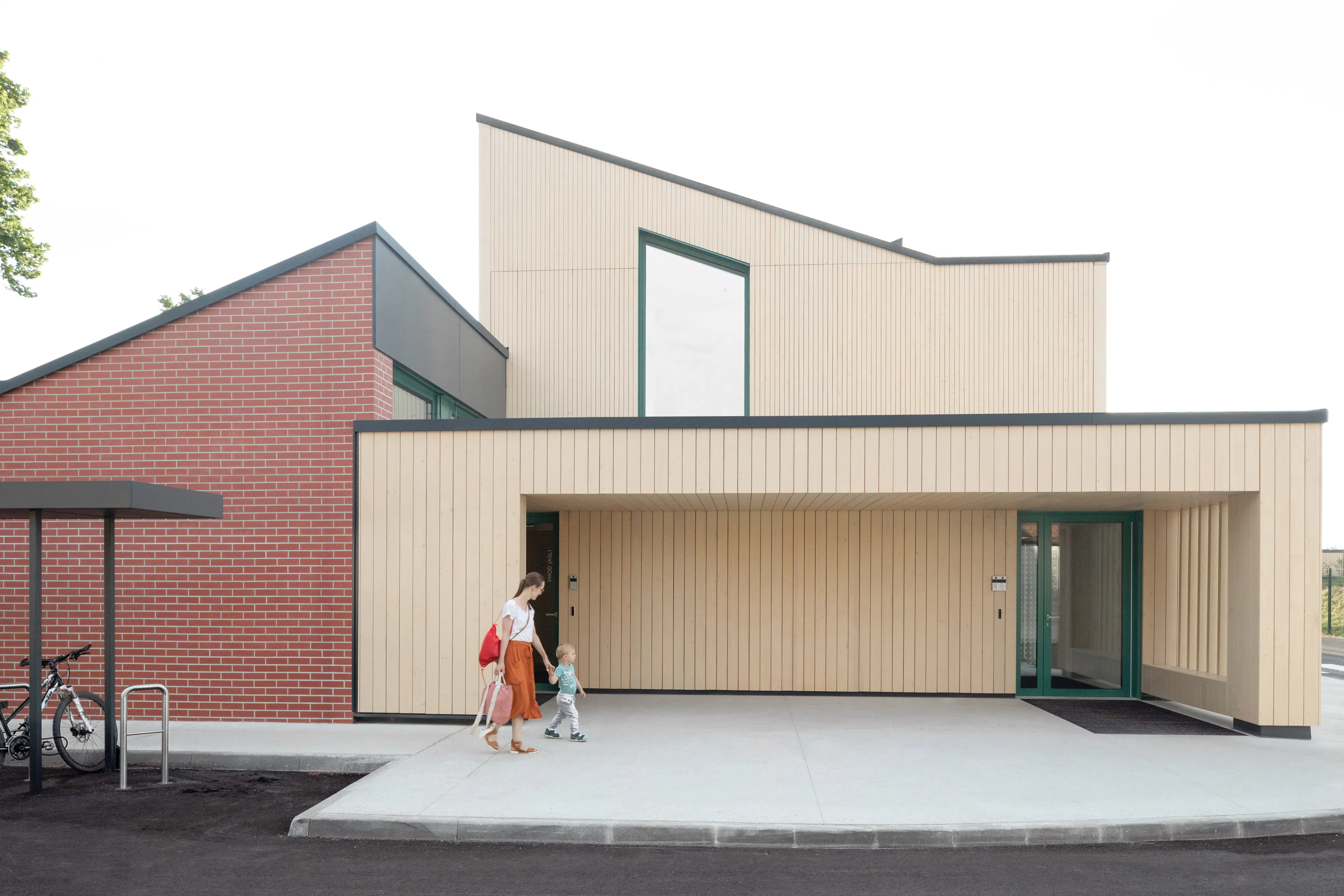 Comprehensive renovation and extension of the Kindergarten, Učenjak unit — 4