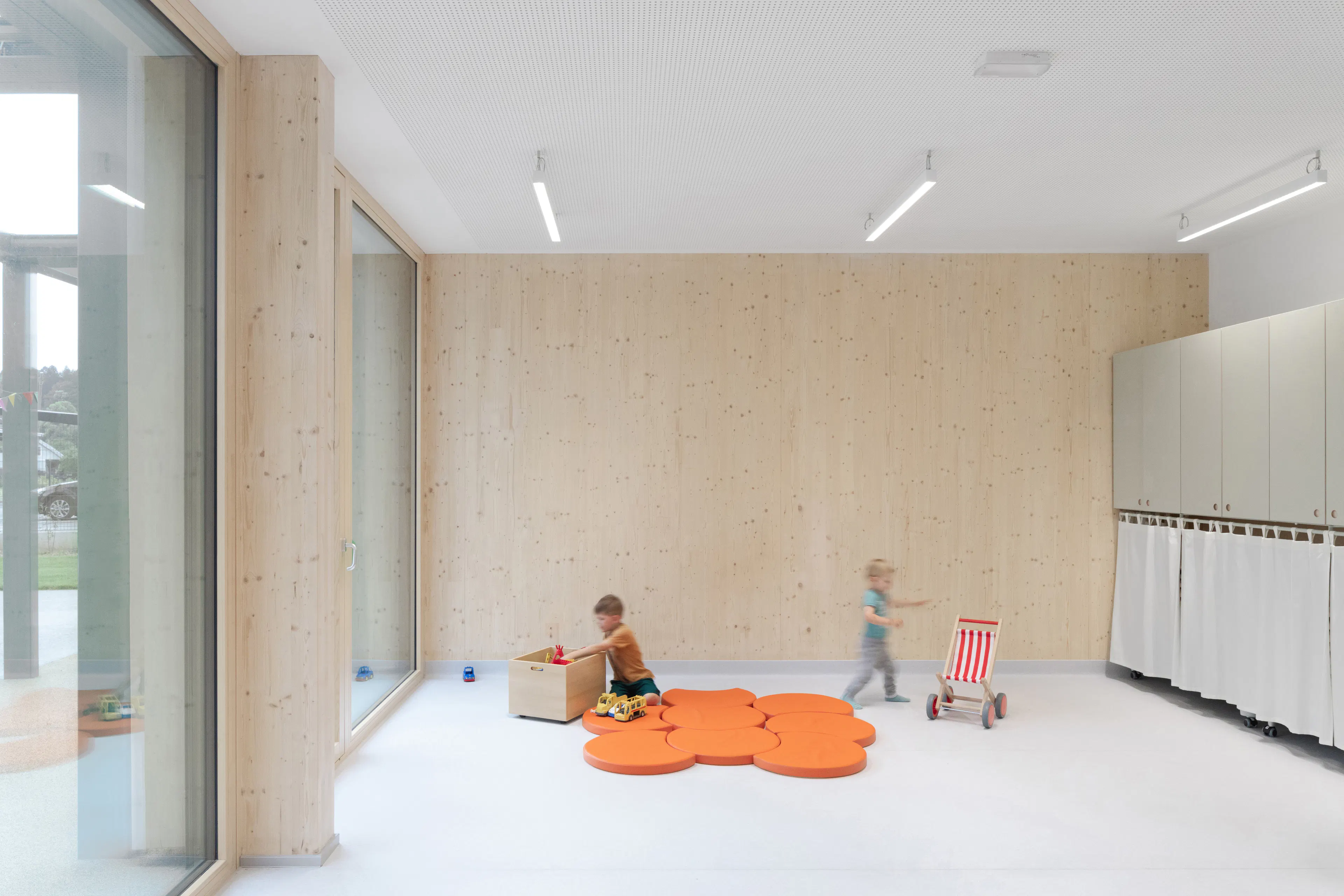Comprehensive renovation and extension of the Kindergarten, Učenjak unit — 6