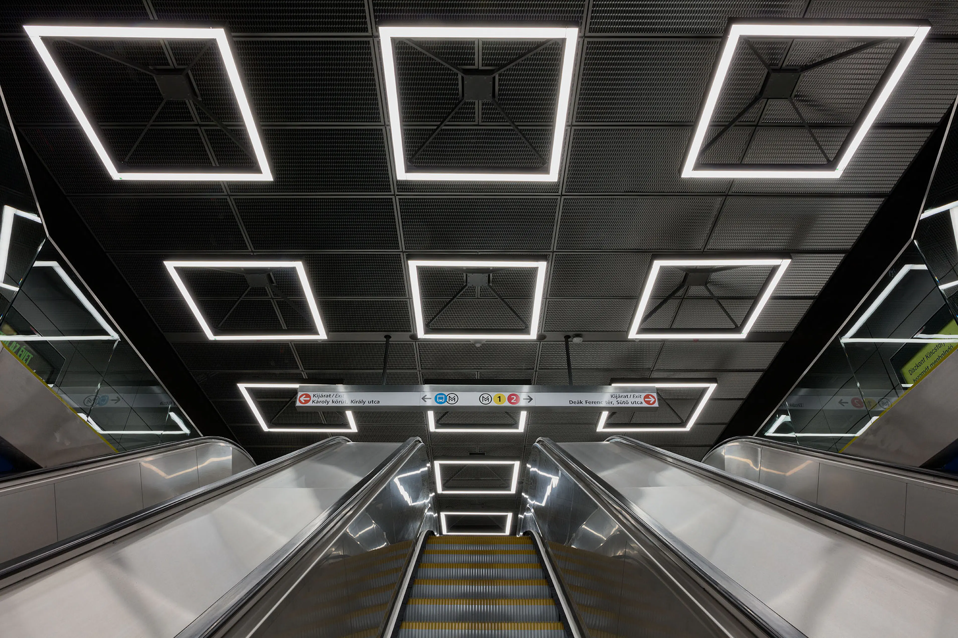 Budapest M3 Deák Ferenc tér Metro Station Renewal — 3