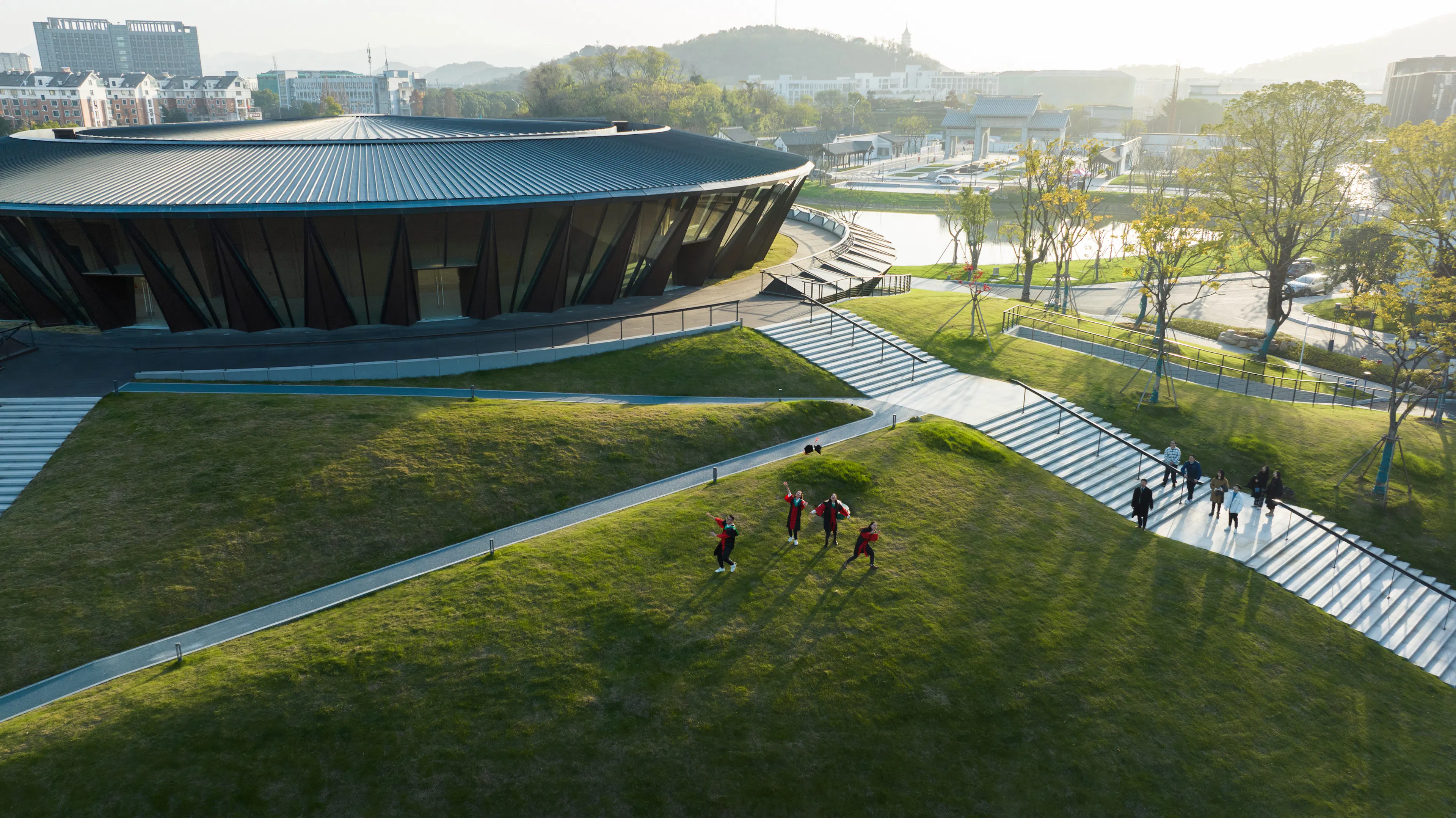 Fengzejiang Lecture Hall — 7