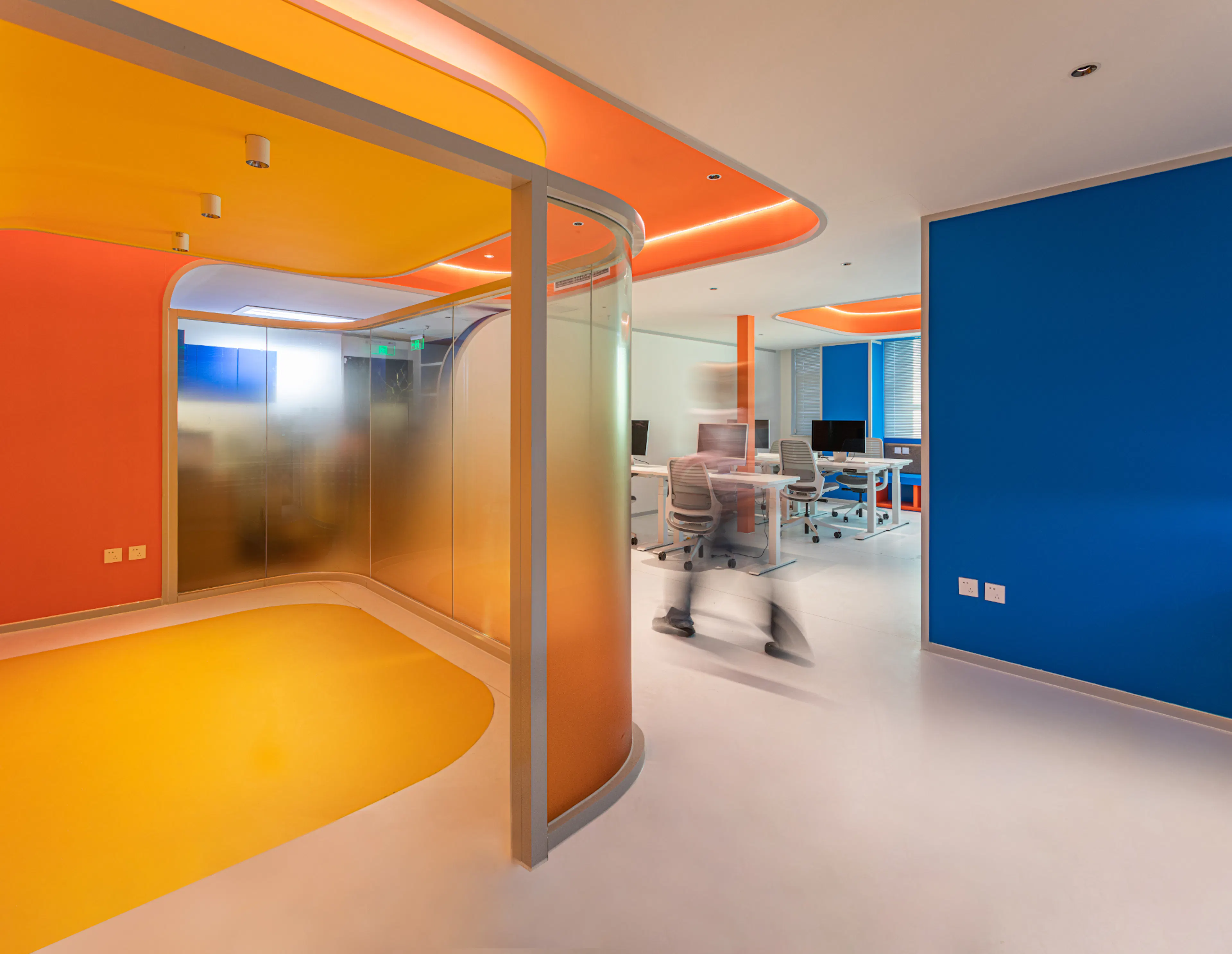 Vlogger Aguai's Home — 61