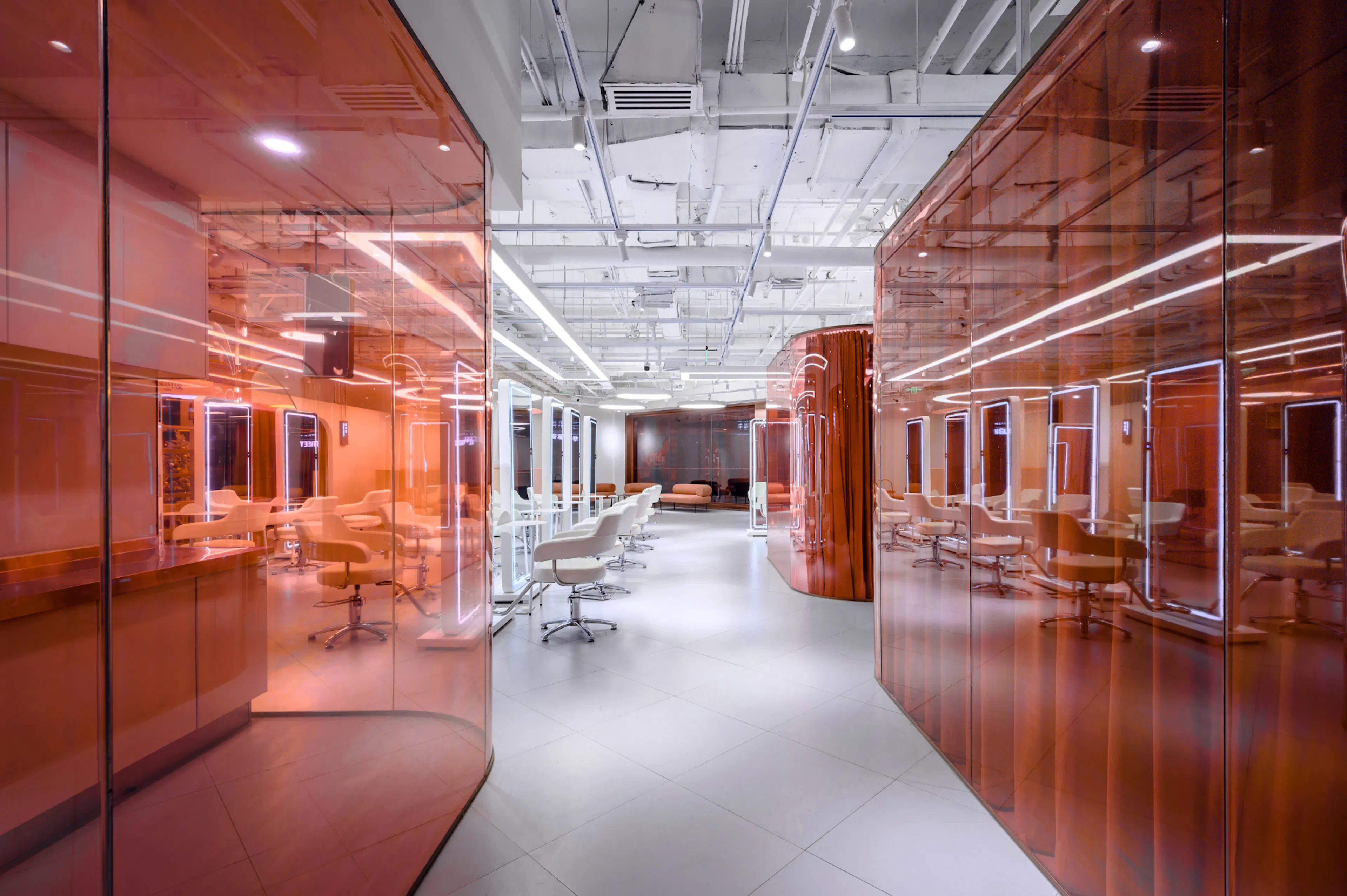 Vlogger Aguai's Home — 60