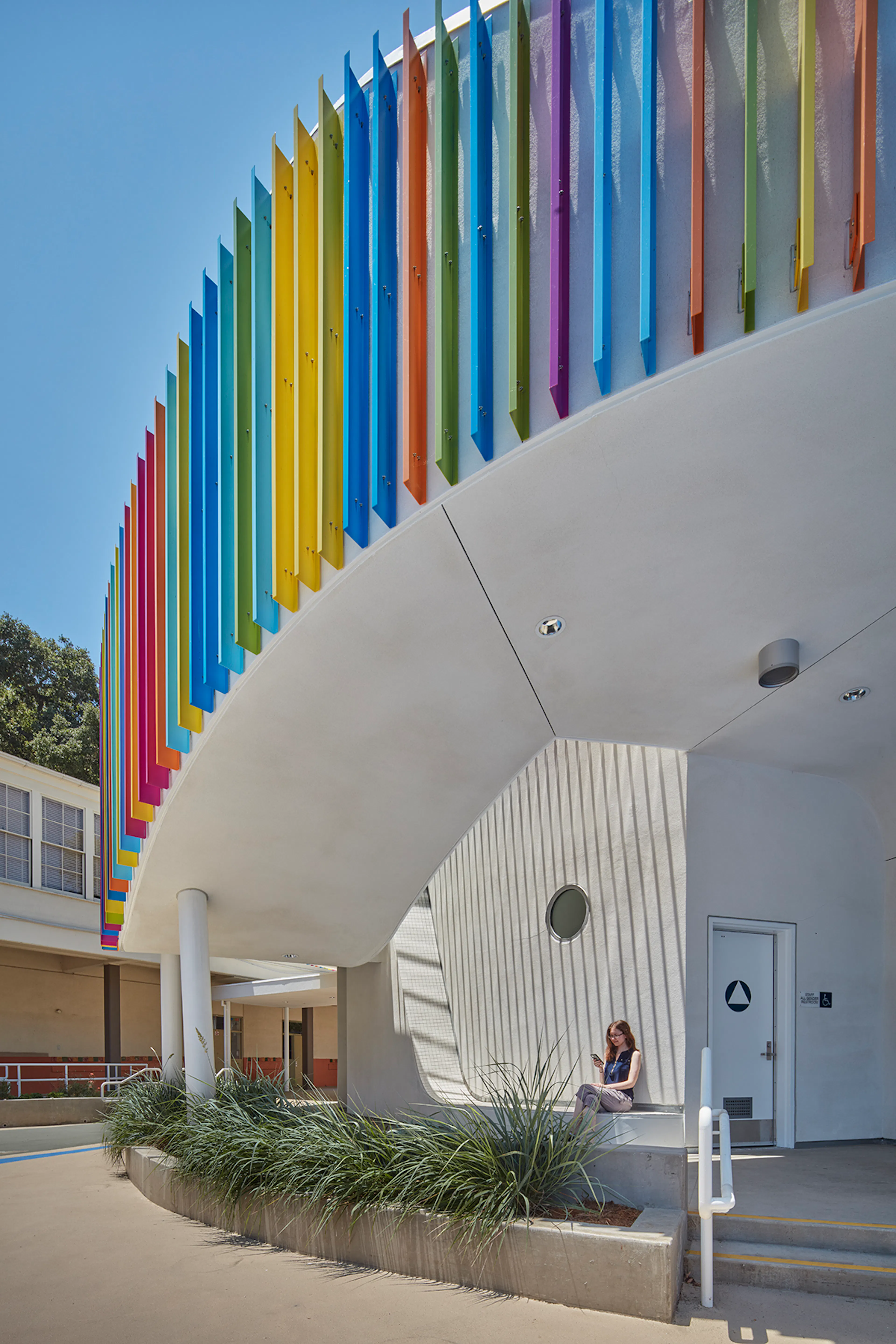 Wonderland Elementary School Kindergarten Classroom, Play Areas, and Learning Garden — 3
