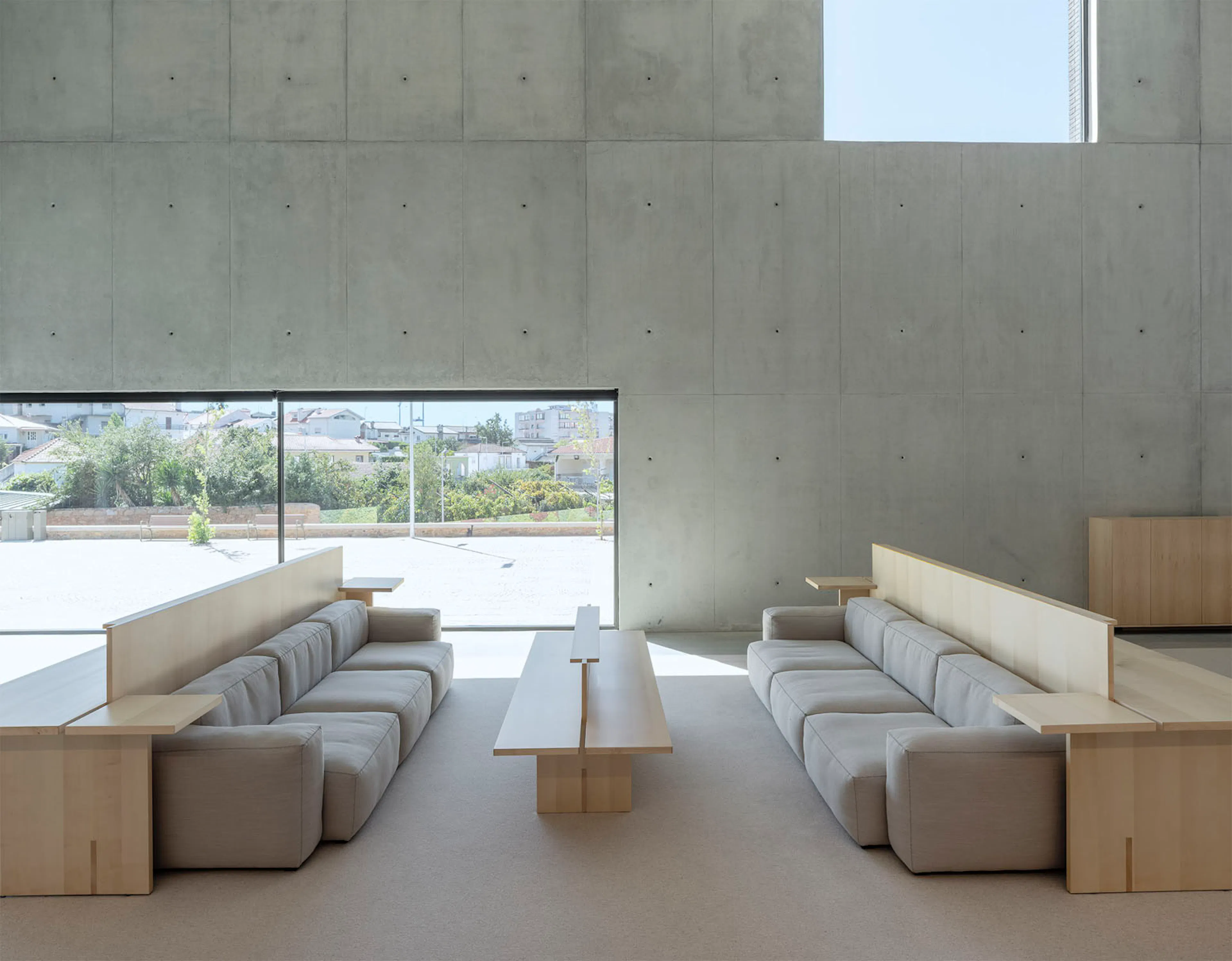 R A I A T - T O W N H A L L | 2023 — 37