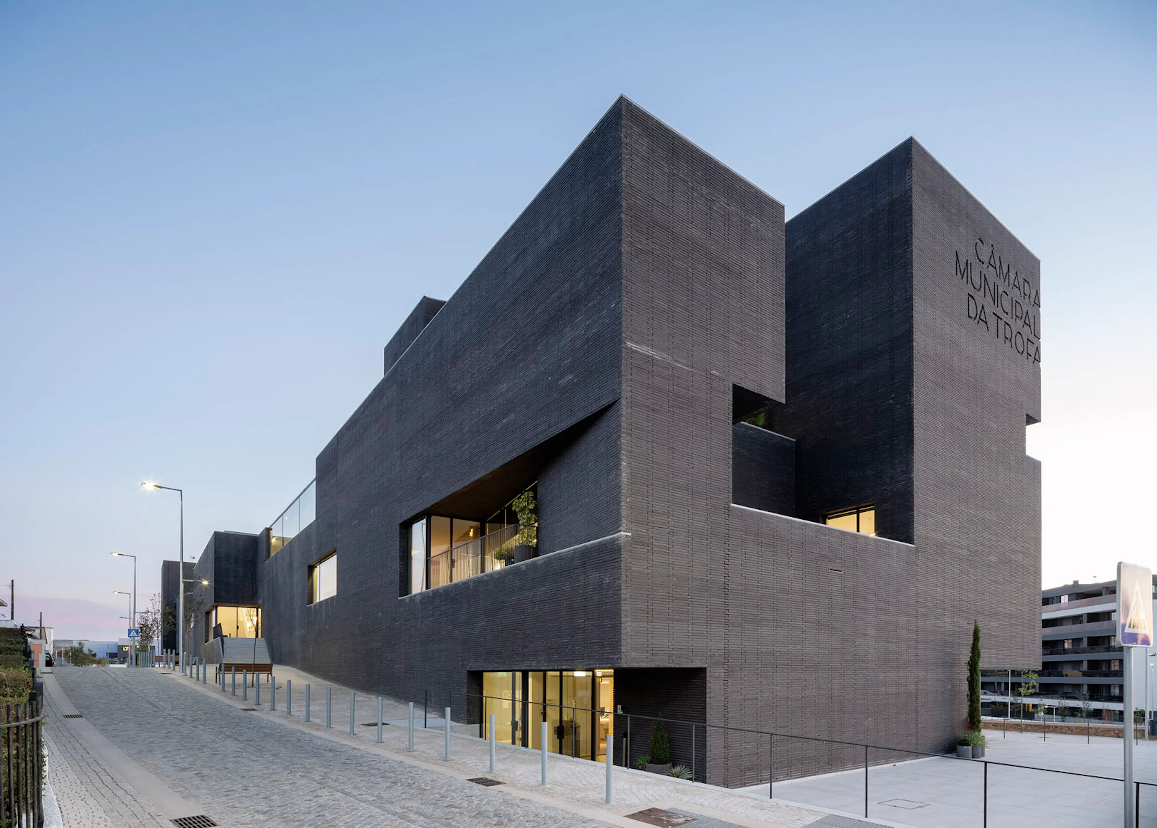 R A I A T - T O W N H A L L | 2023 — 31