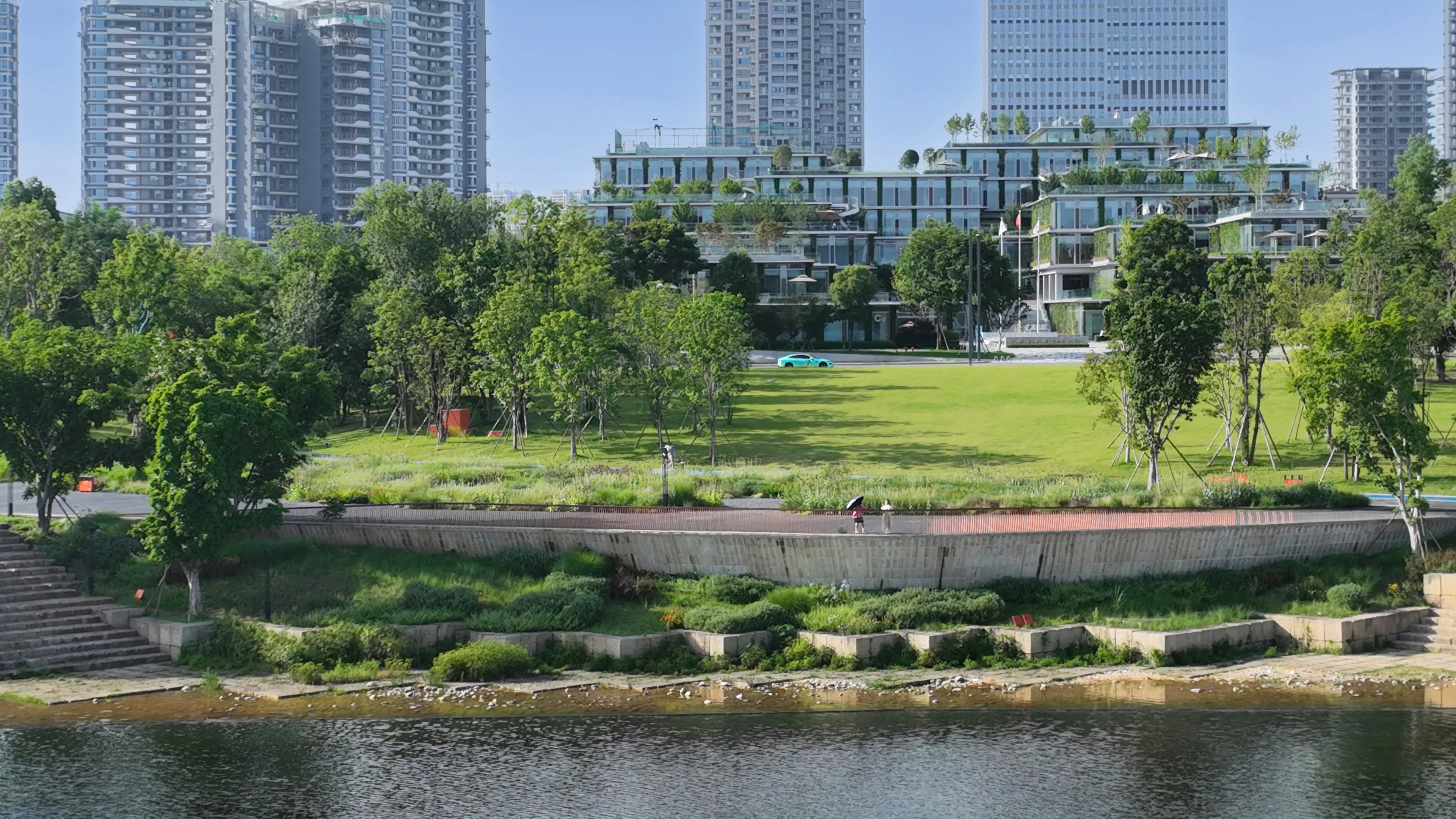 Green Module: Lakeside Headquarters — 22