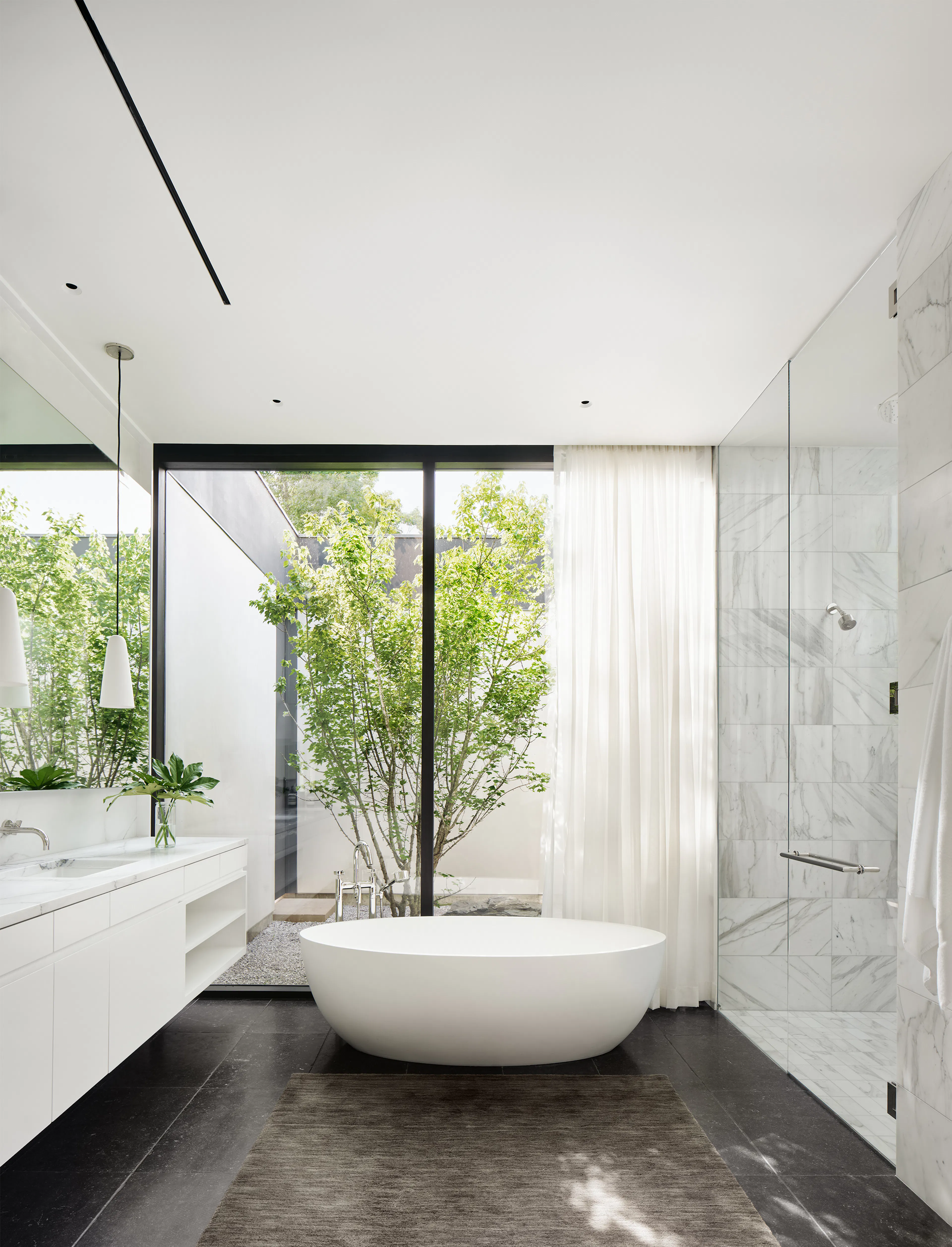 West Lynn Residence — 18