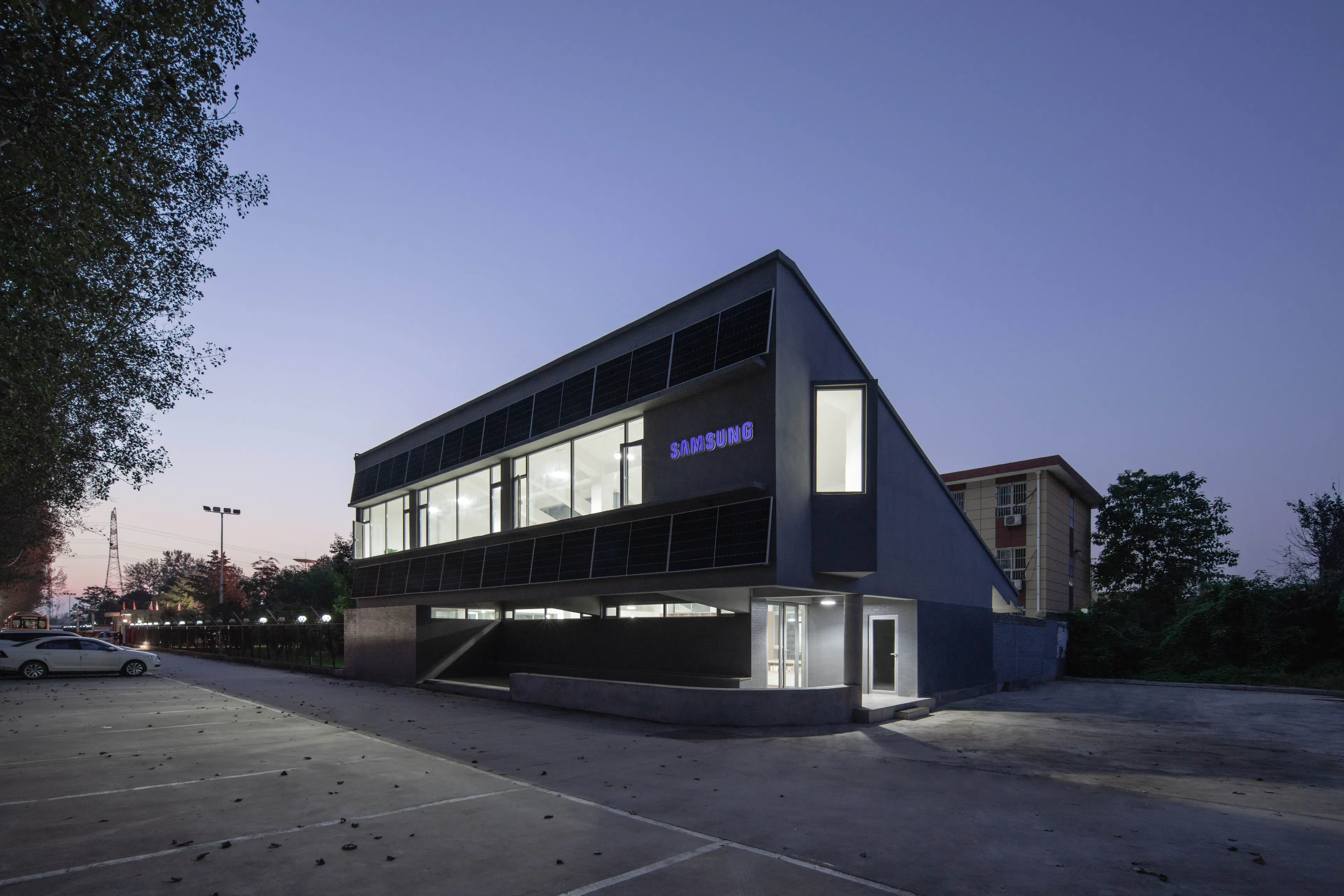 Qinfeng Library — 2