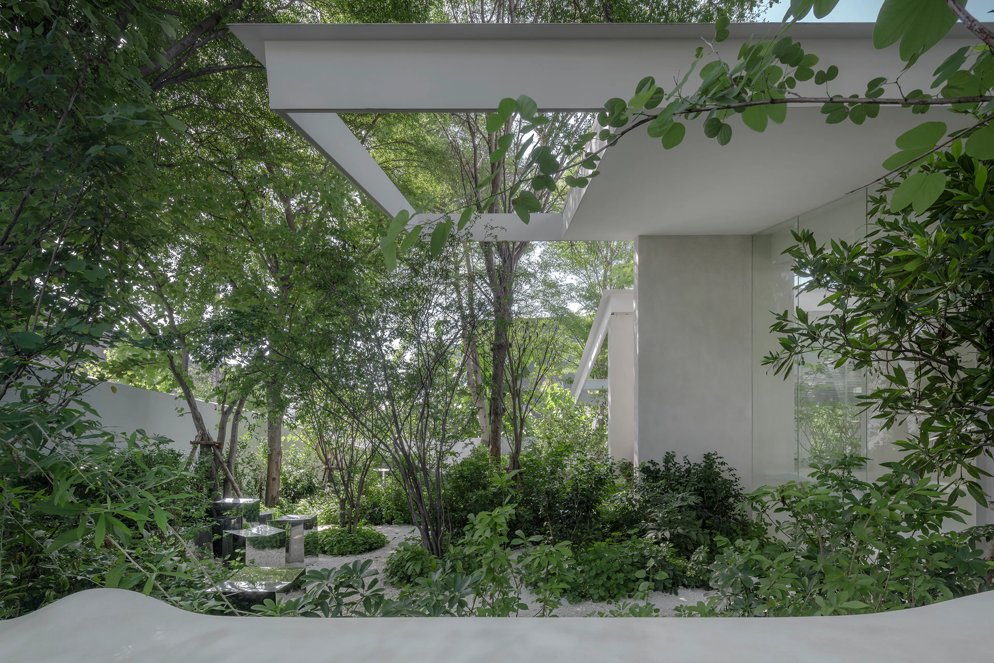 NANA Coffee Roasters Bangna — 11