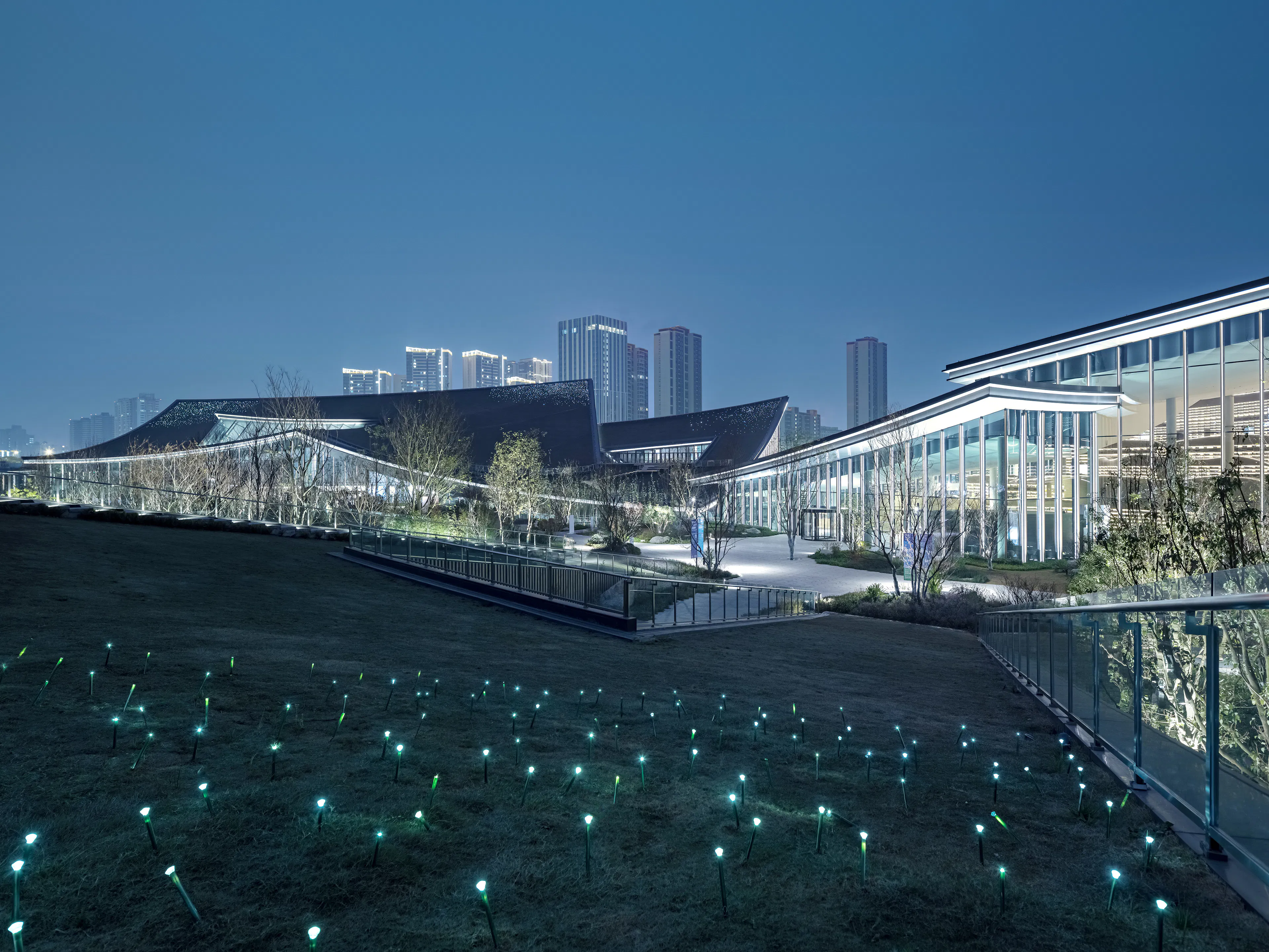 Chengdu Museum of Contemporary Art, Tianfu Library of Humanity and Art — 4