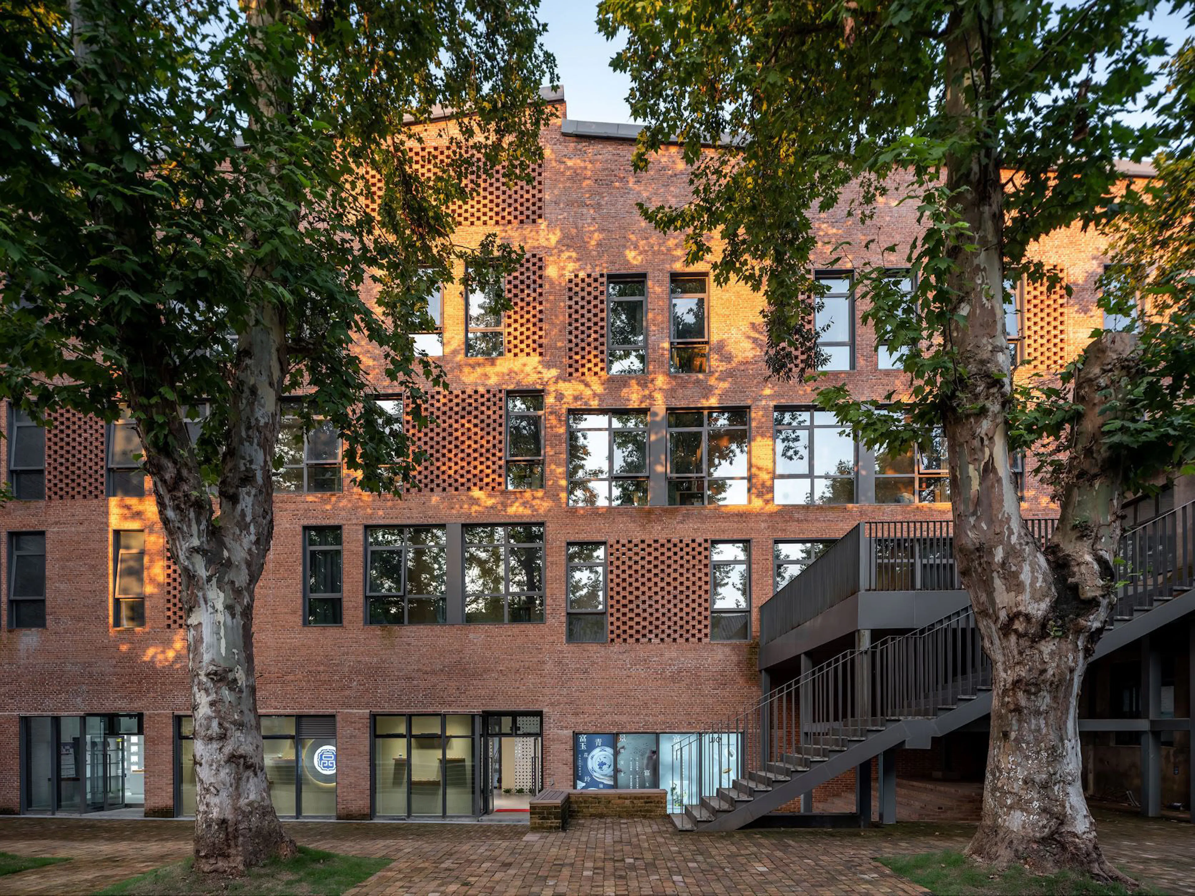 Taoxichuan Ceramic Culture Industrial Park — 18