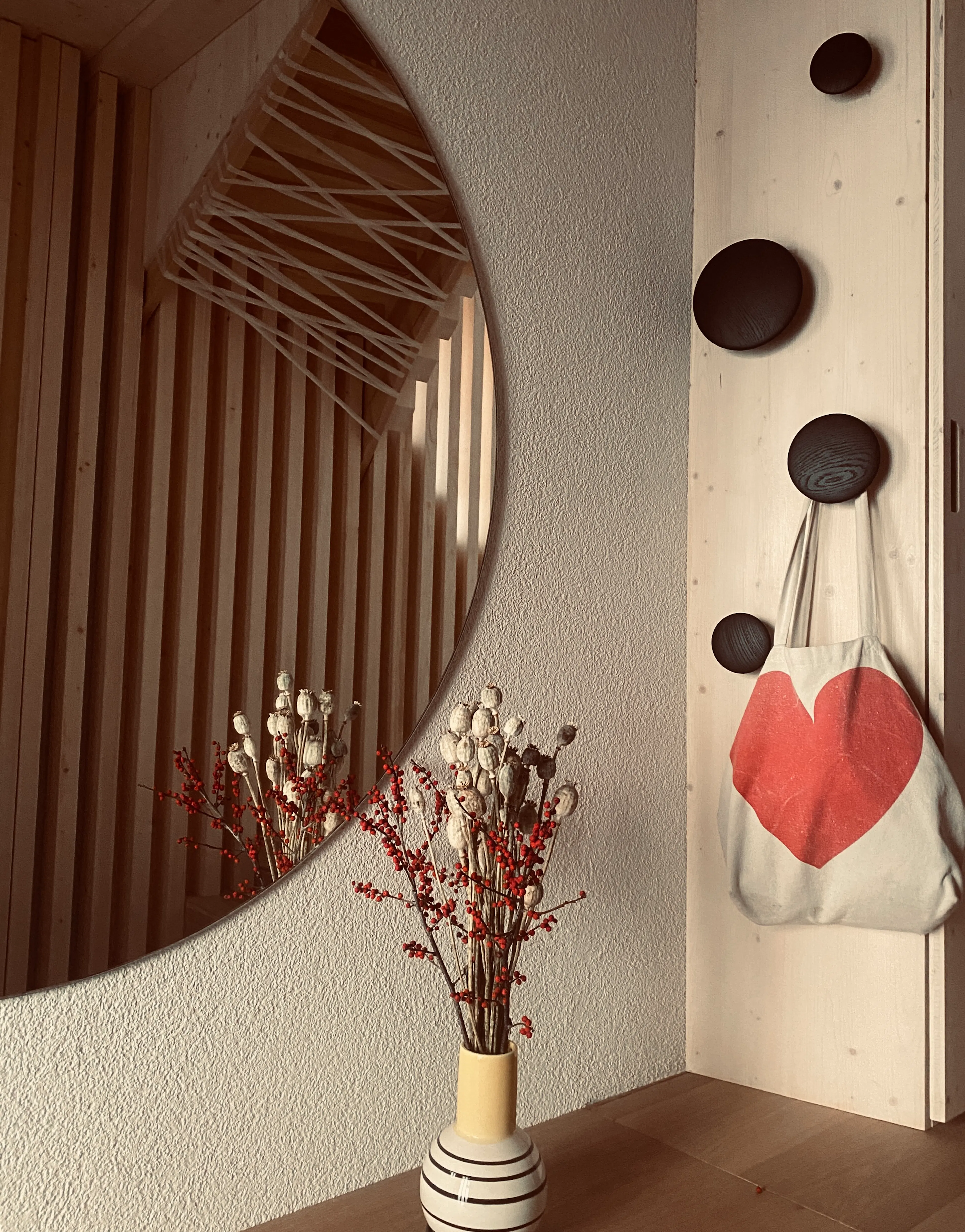 House with an Eye — 11