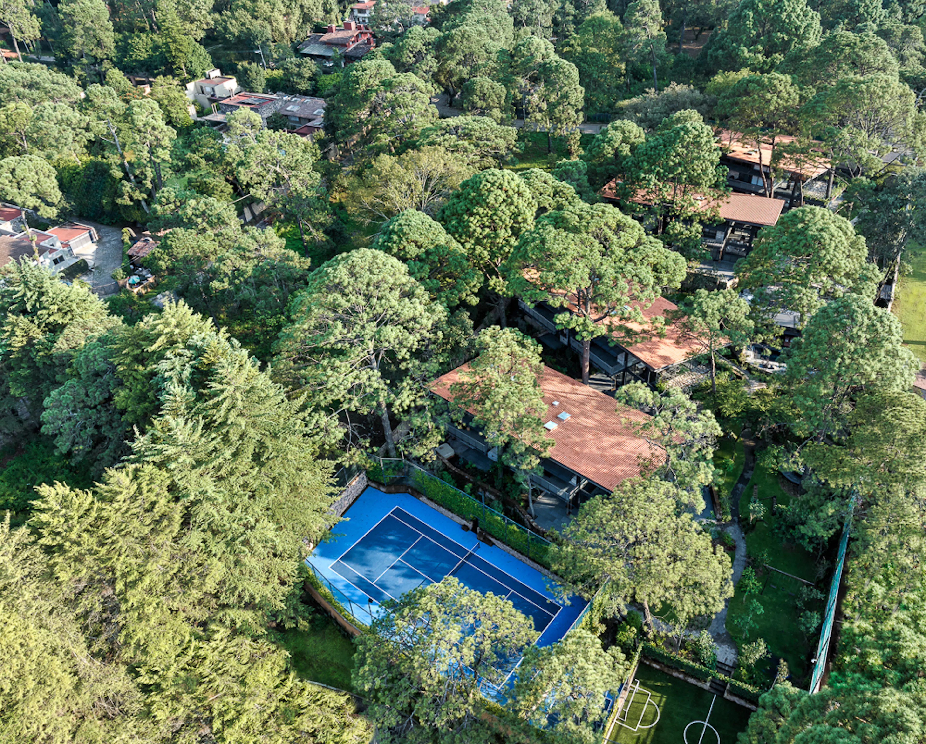 Four Houses Pilares — 2