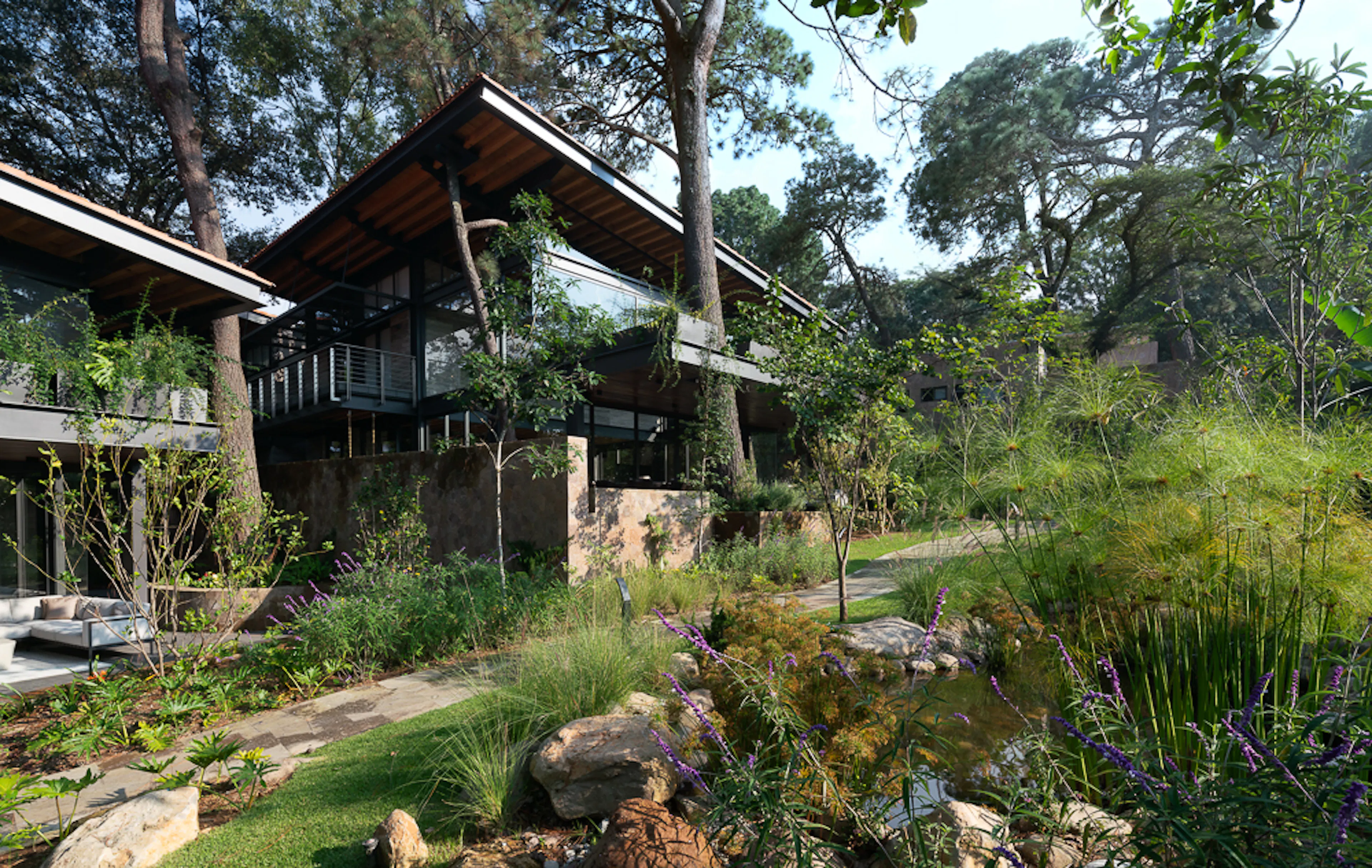 Four Houses Pilares — 19