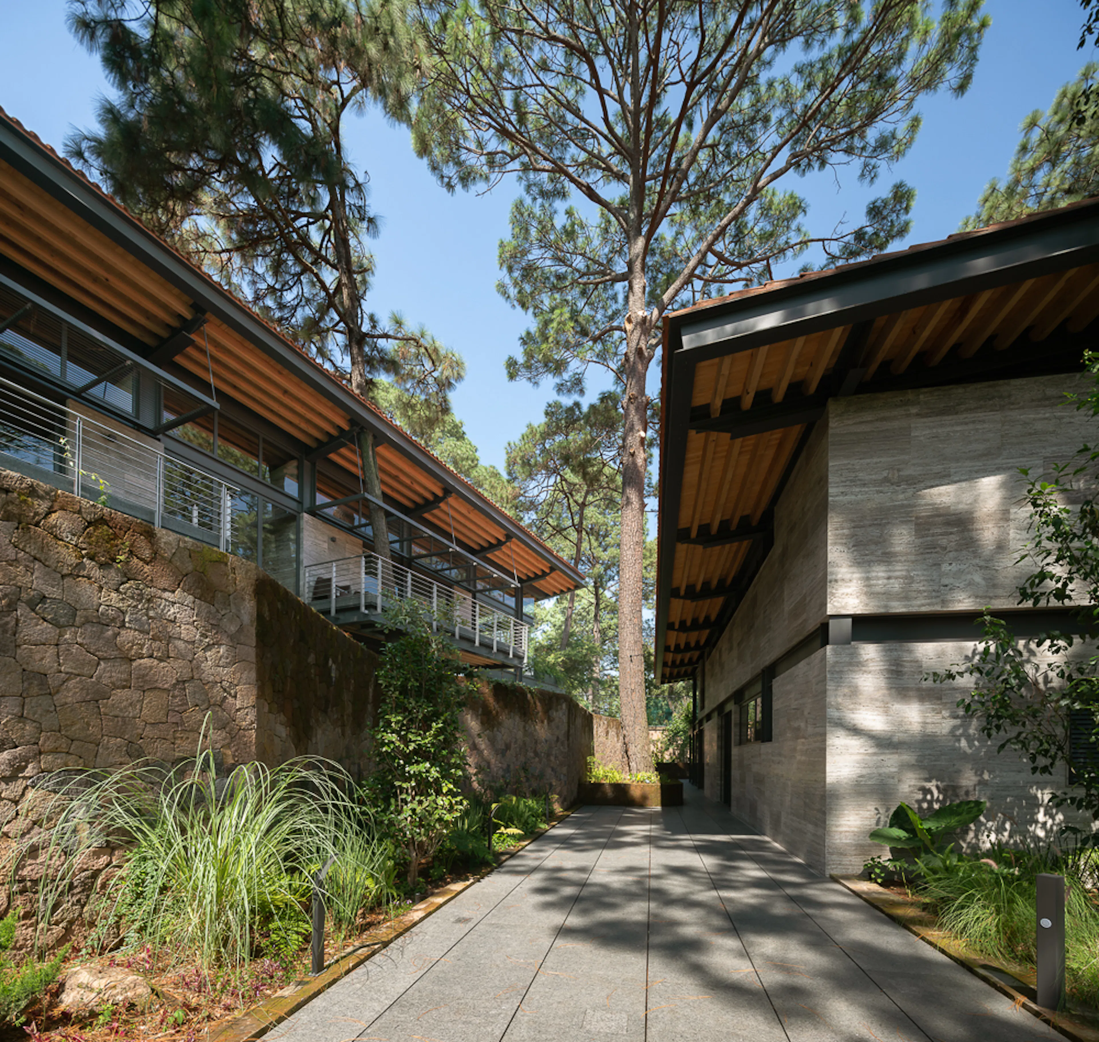 Four Houses Pilares — 24