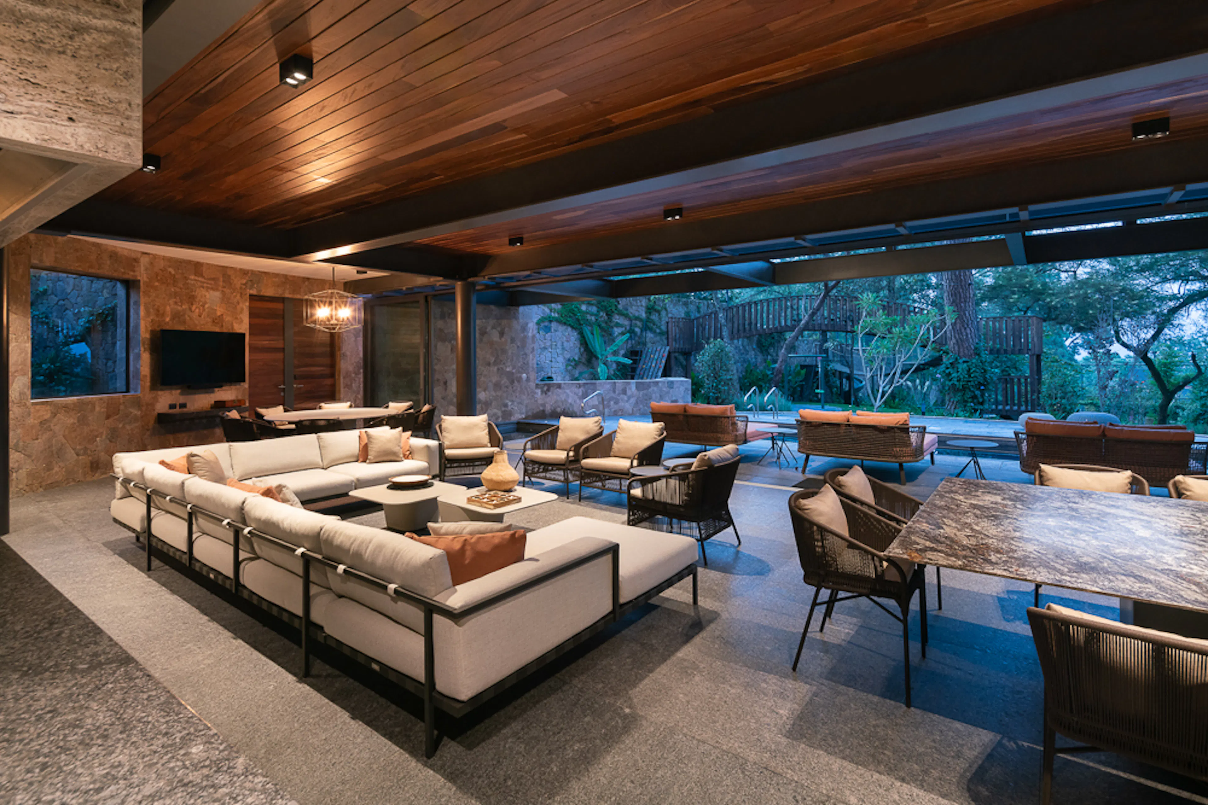 Four Houses Pilares — 32