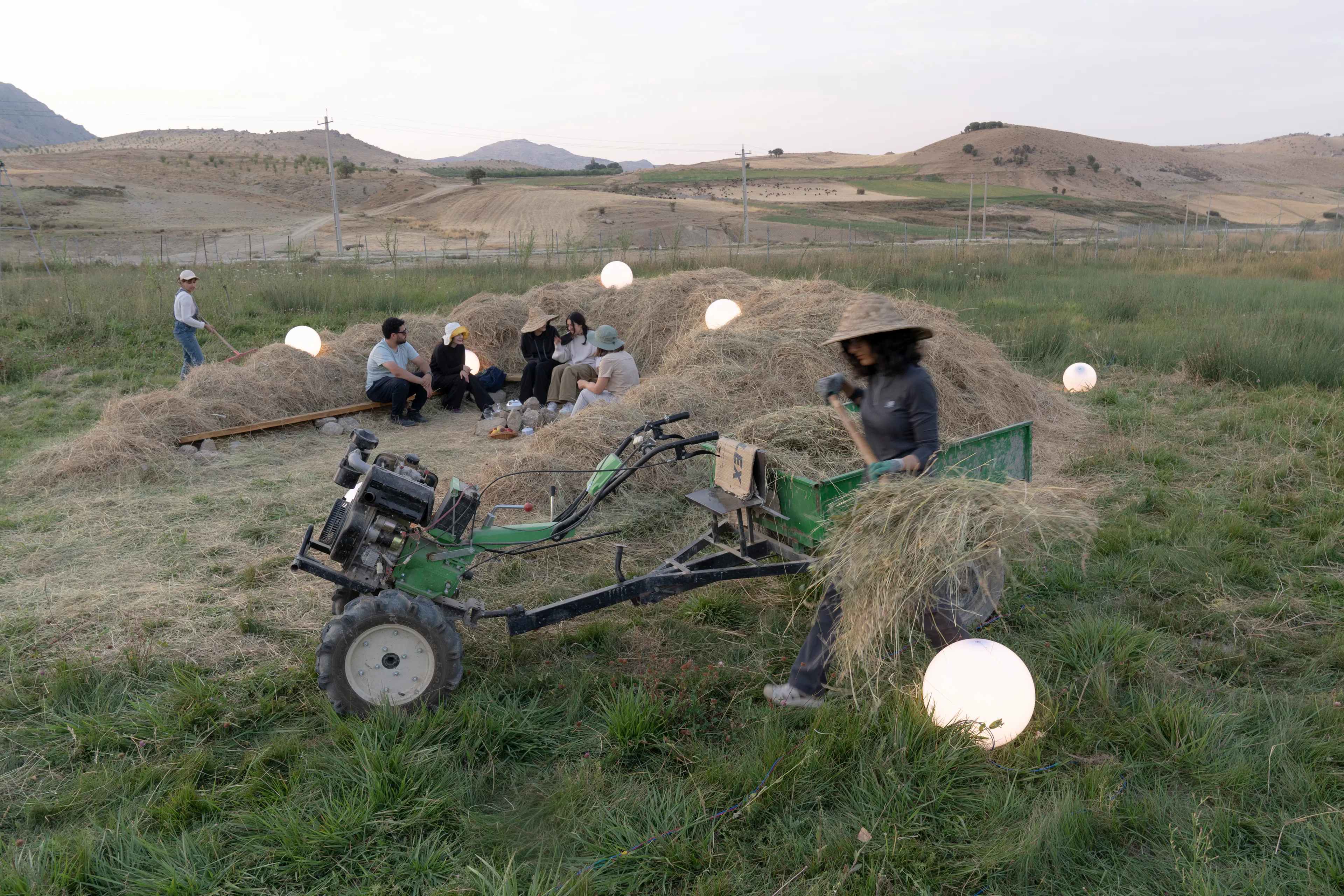 Grassland Pavilion - Poonehzar — 4