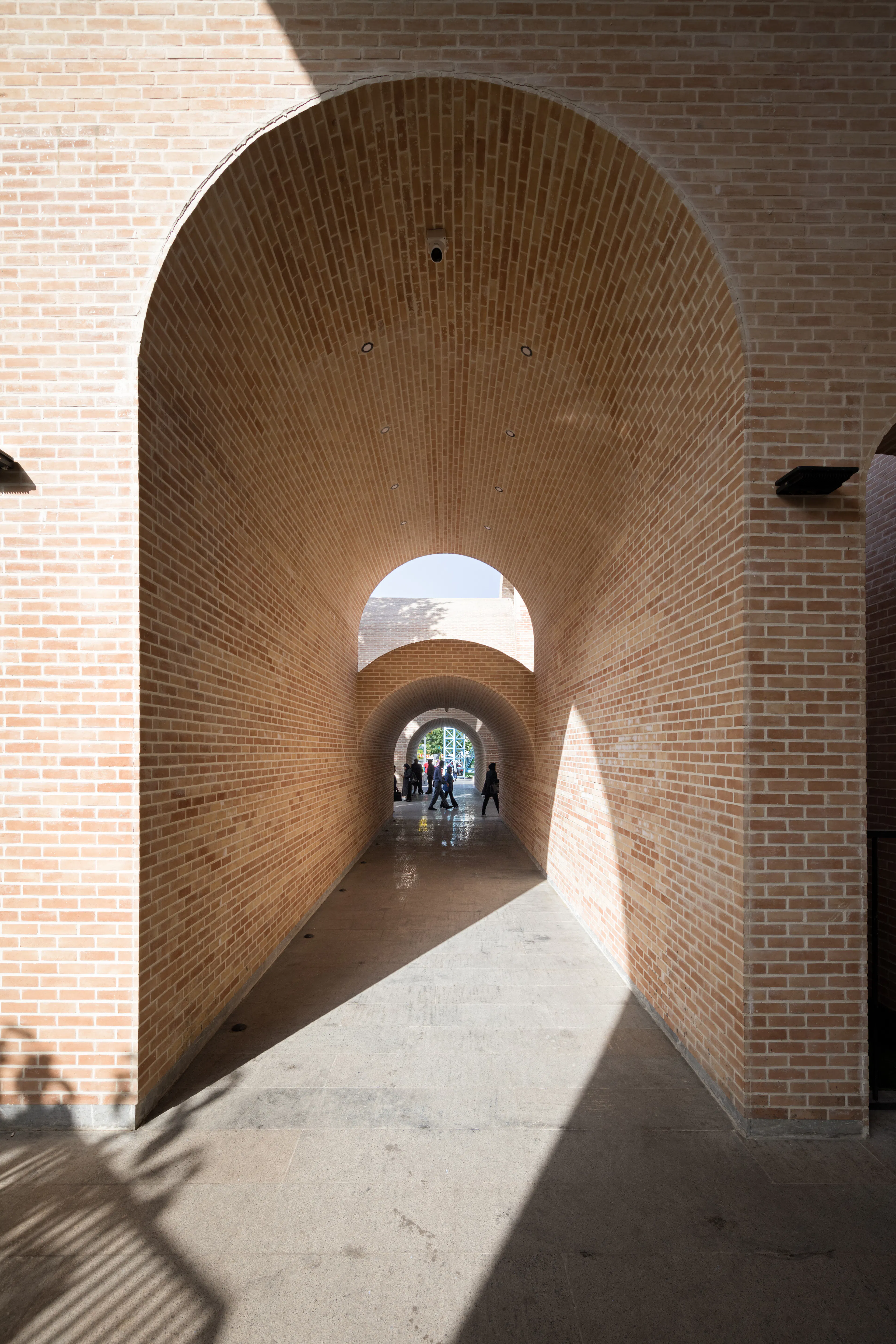 Jahad Metro Plaza — 24