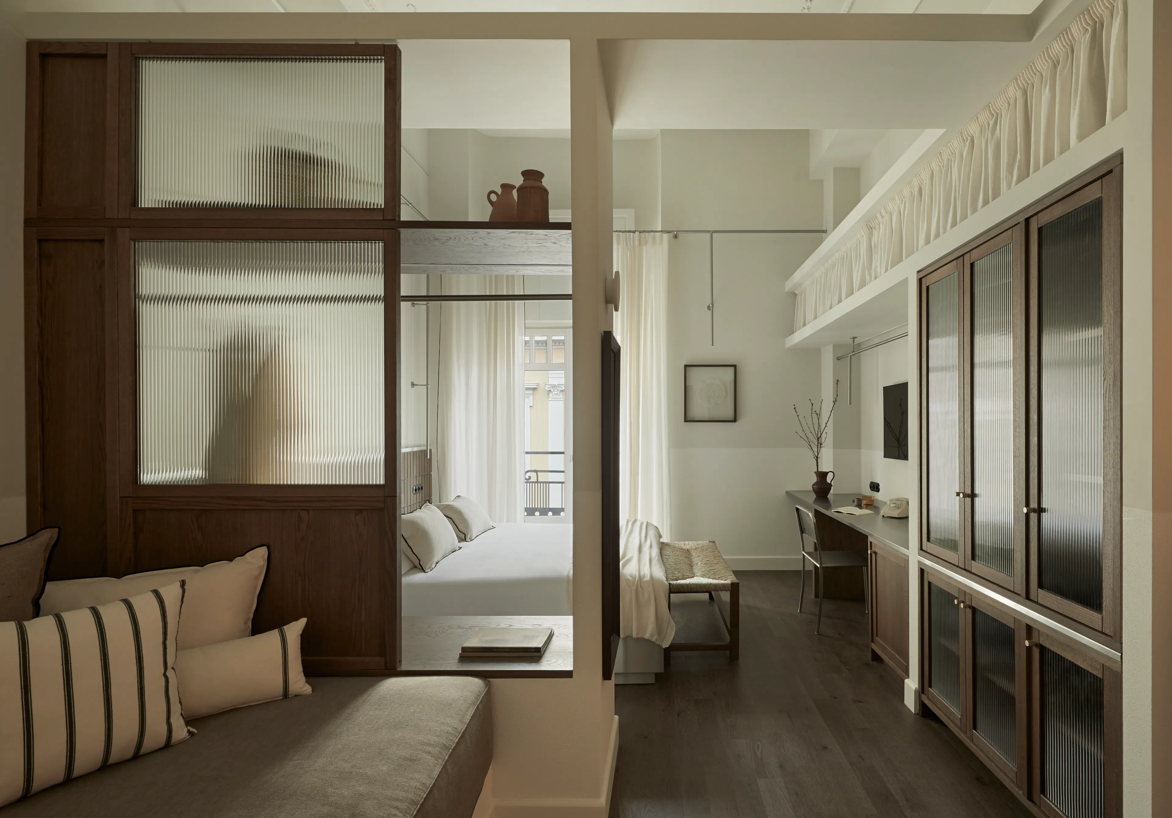 Ergon Agora East — 12