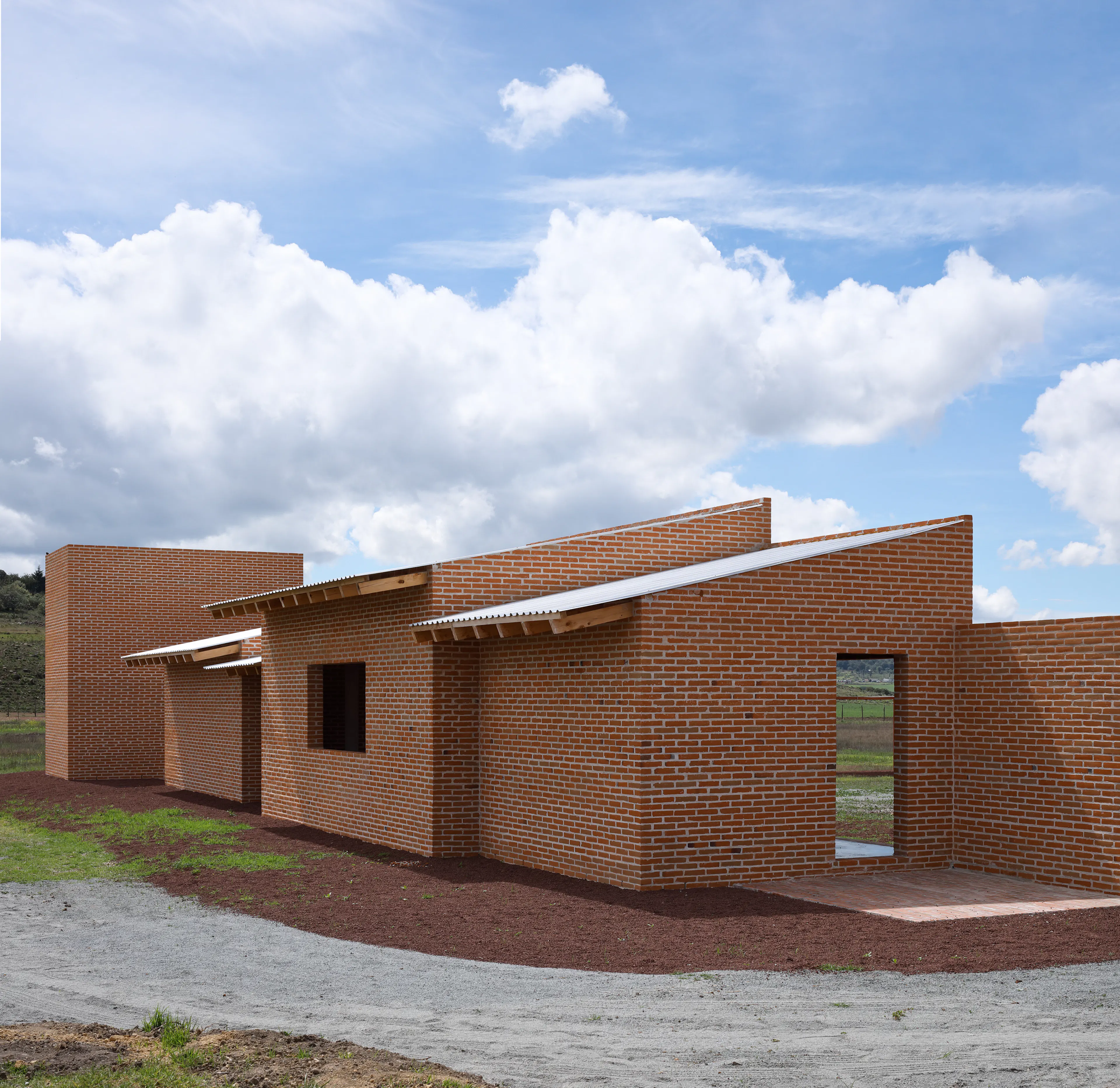 House in Singuilucan — 9